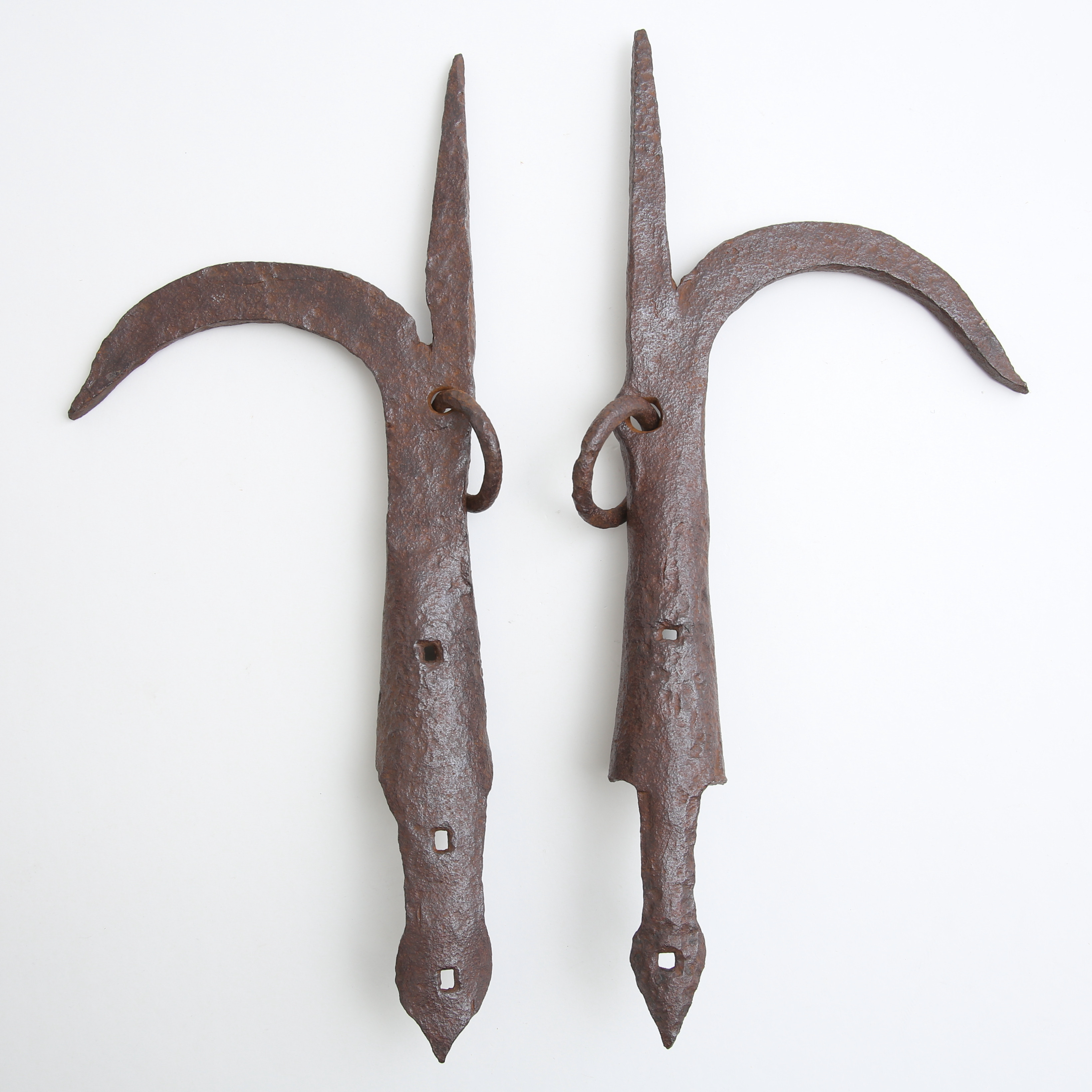 BRANDHAKAR, ett par, järn, 1800-tal.