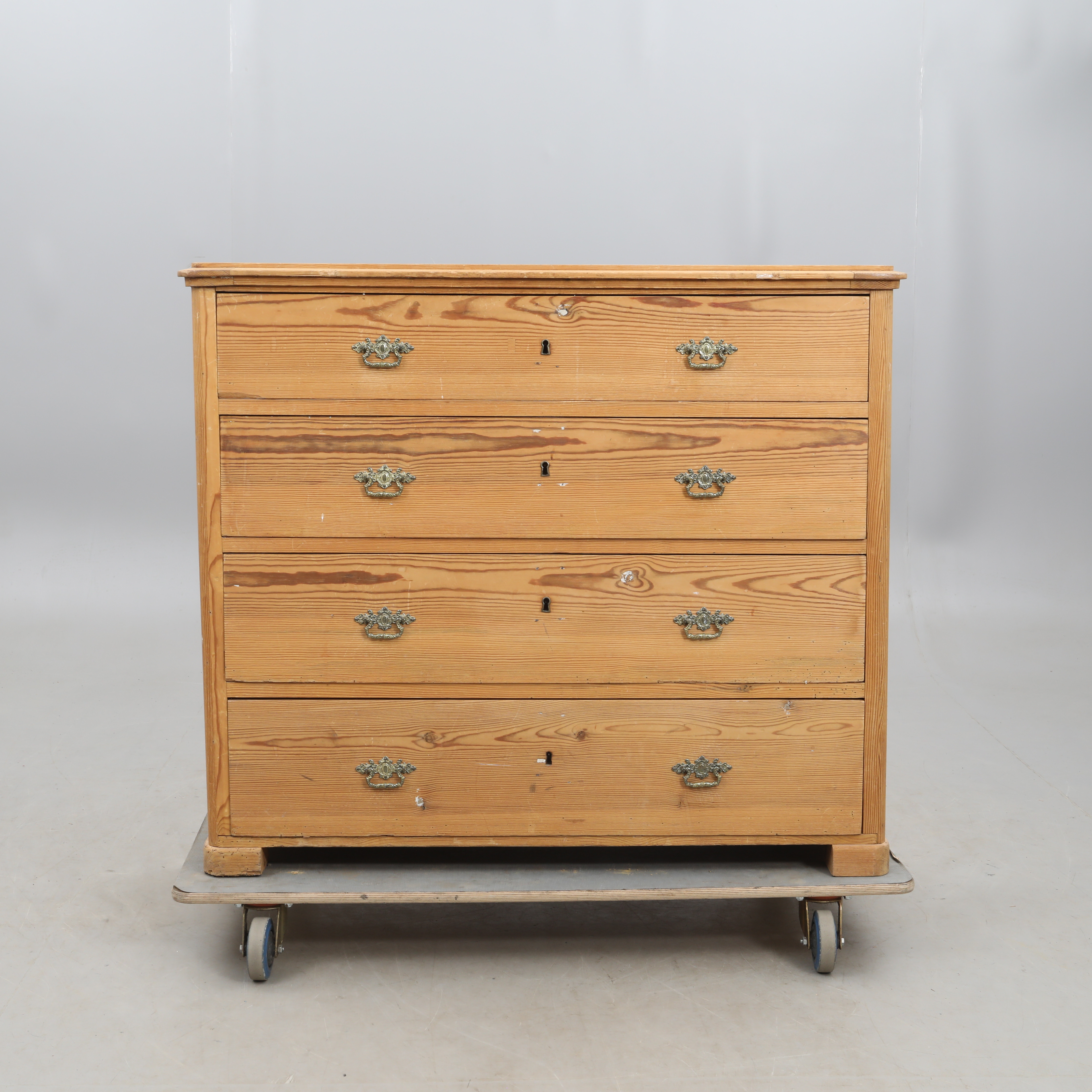 BYRÅ, 4 lådor, 1800-tal.