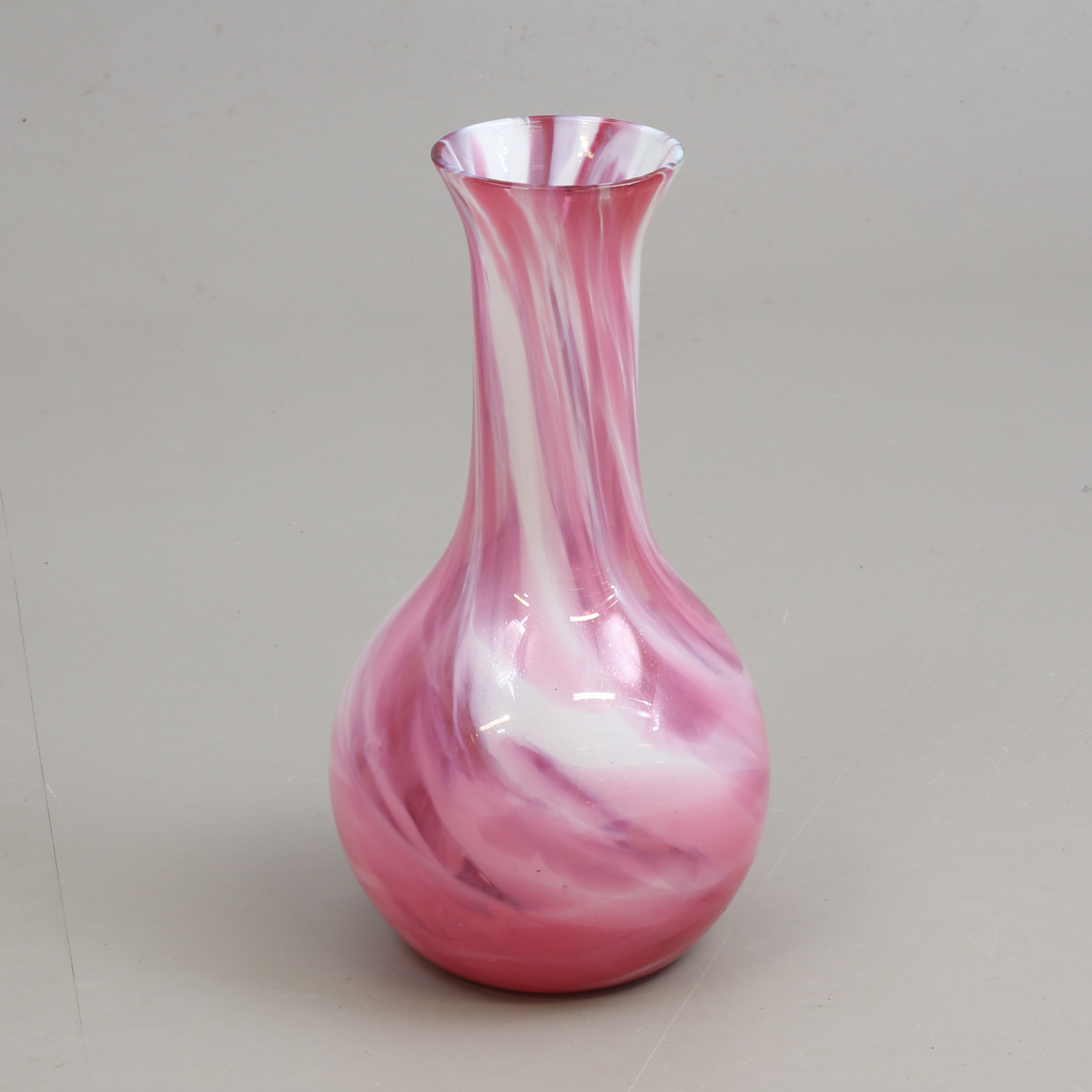 GOLVVAS, glas, omkring 1900-talets mitt.