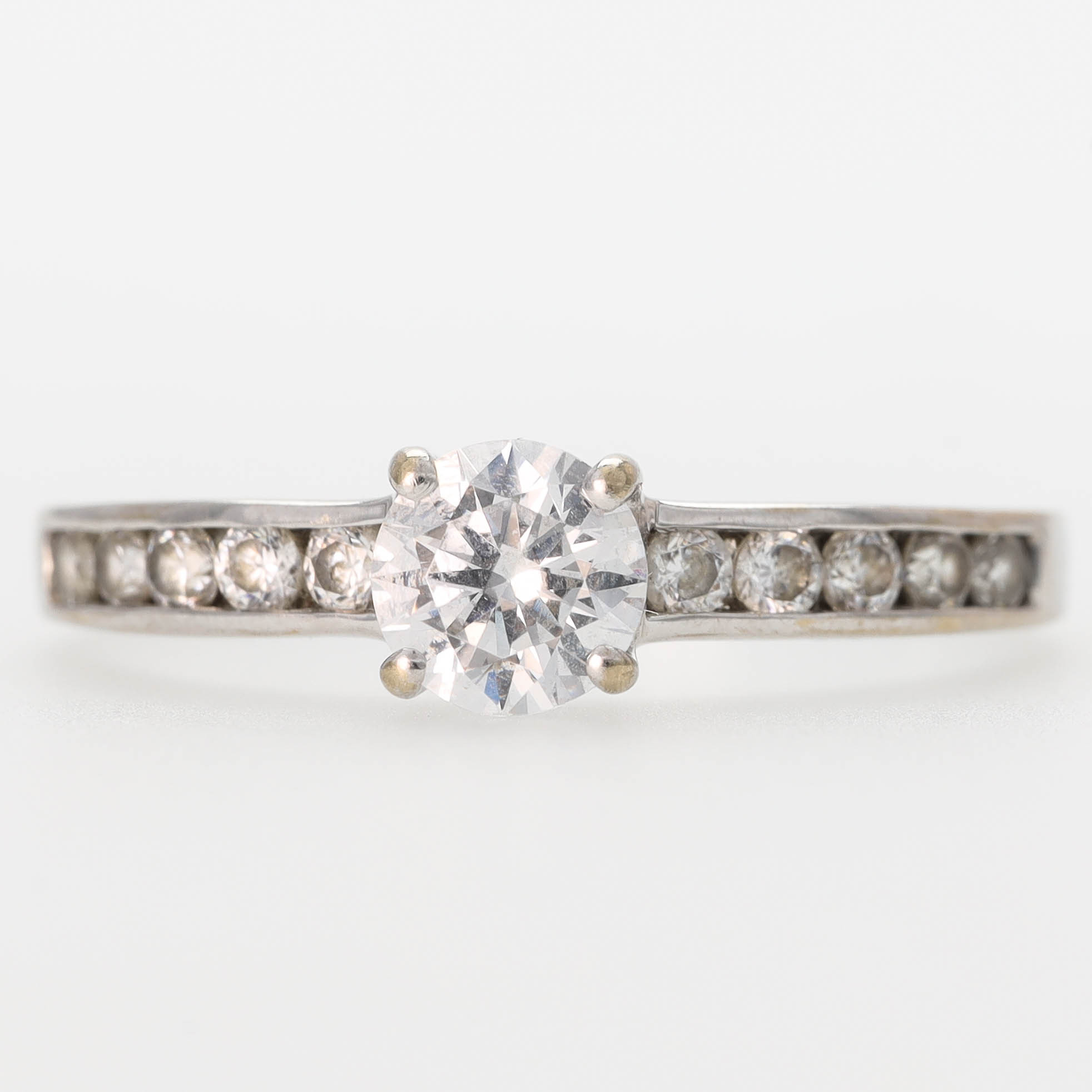 RING, 18 k vitguld, cubic zirconia, Iduna ab.