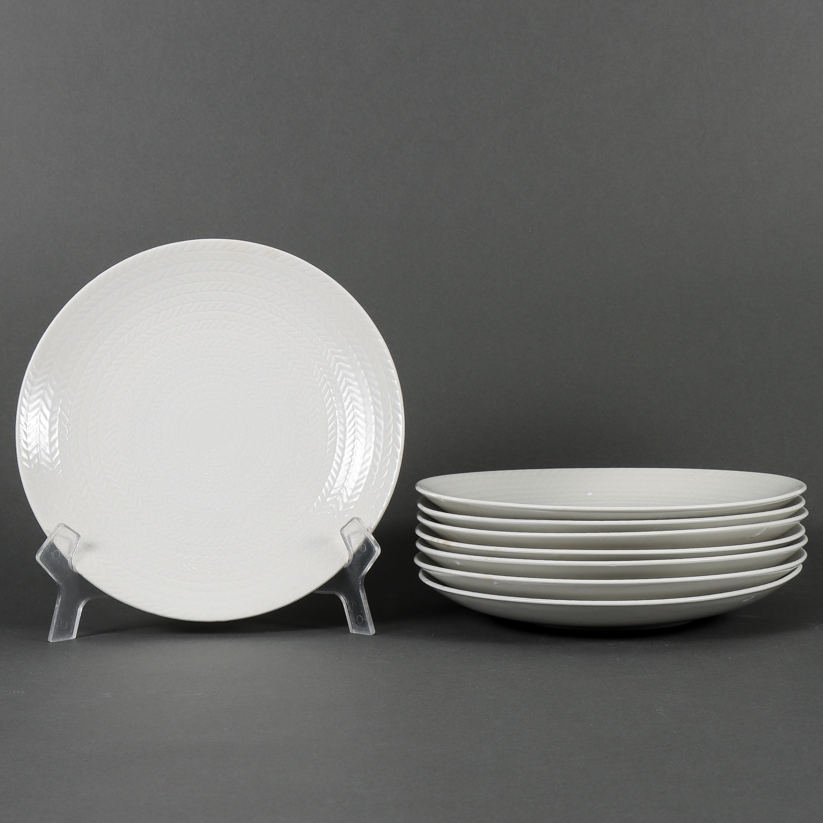 HERTHA BENGTSON. Assietter, 8 stycken, Rörstrand Blå Eld.