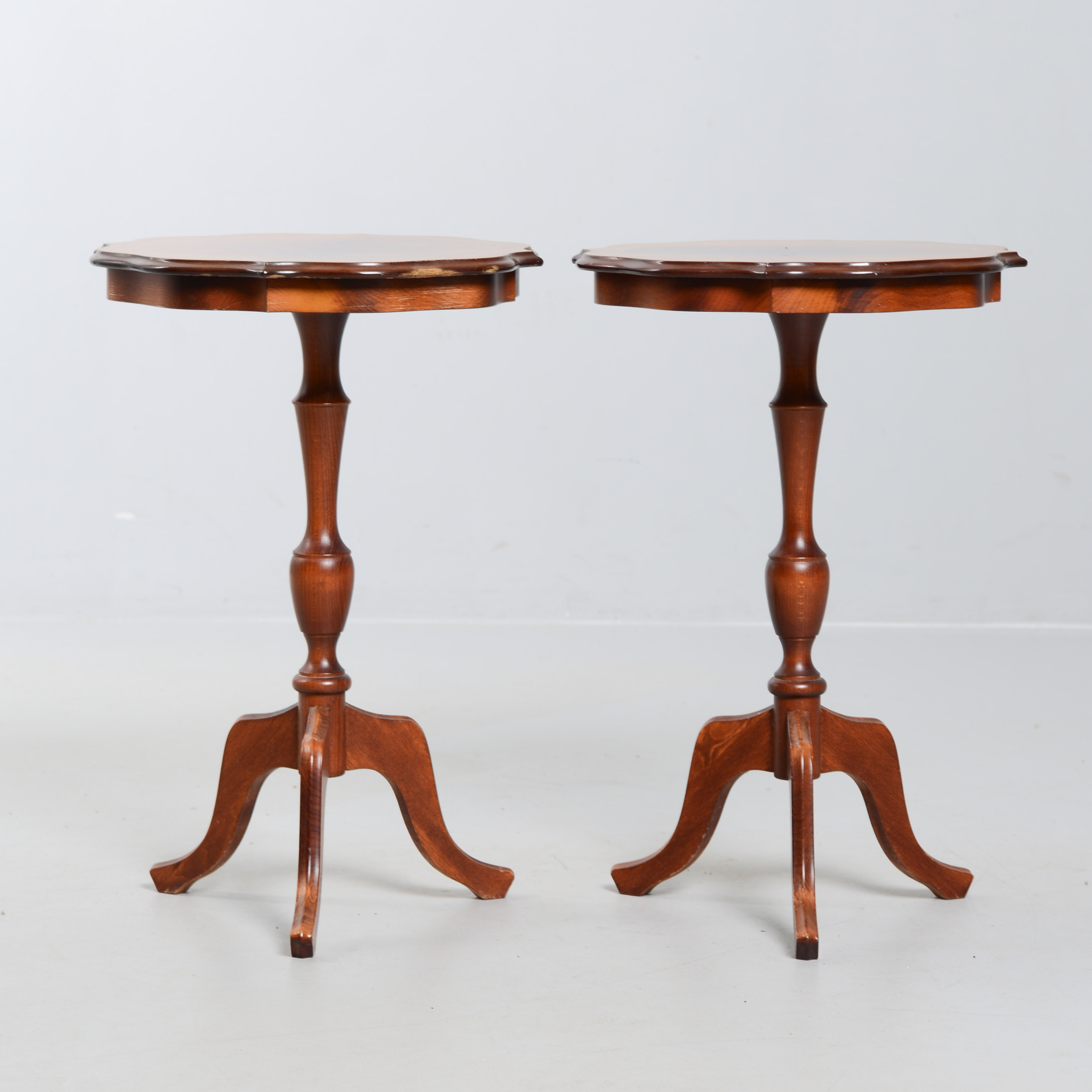 LAMPBORD, 2 st, 1900-talets mitt.