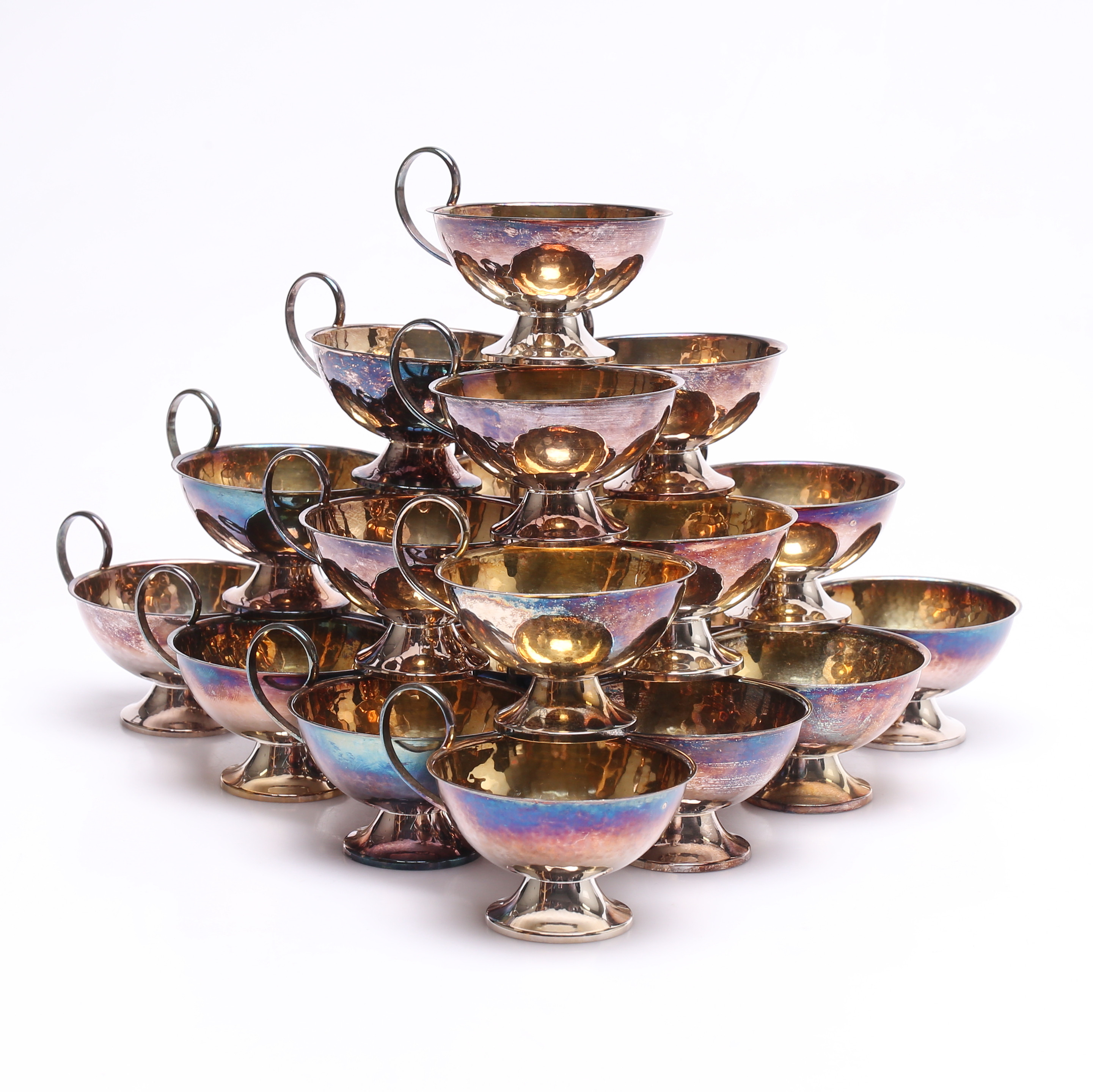 PUNCHMUGGAR, 20 st, silver, vikt ca 625 gram.