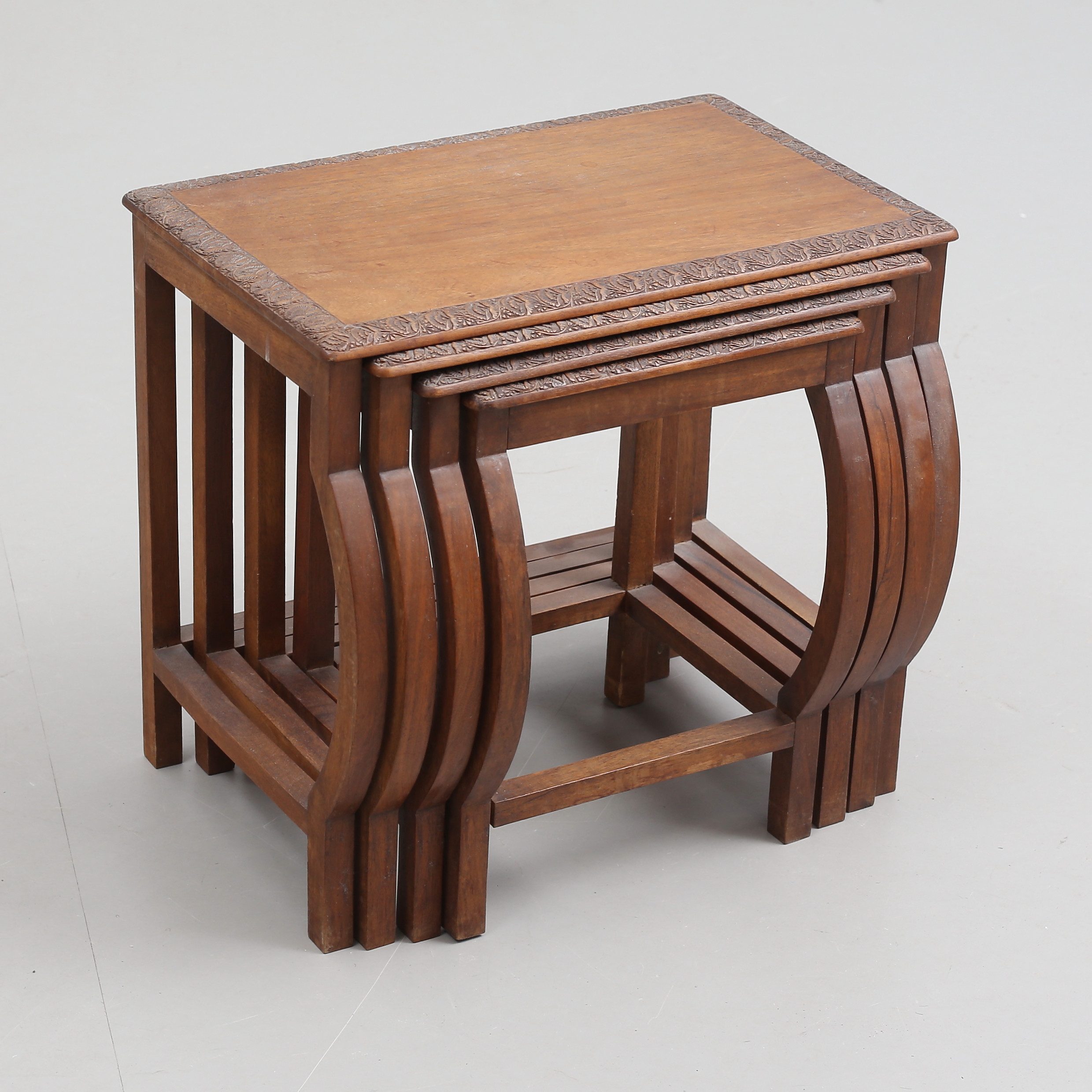 SATSBORD, 4 delar, trä, Asien, 1900-tal.