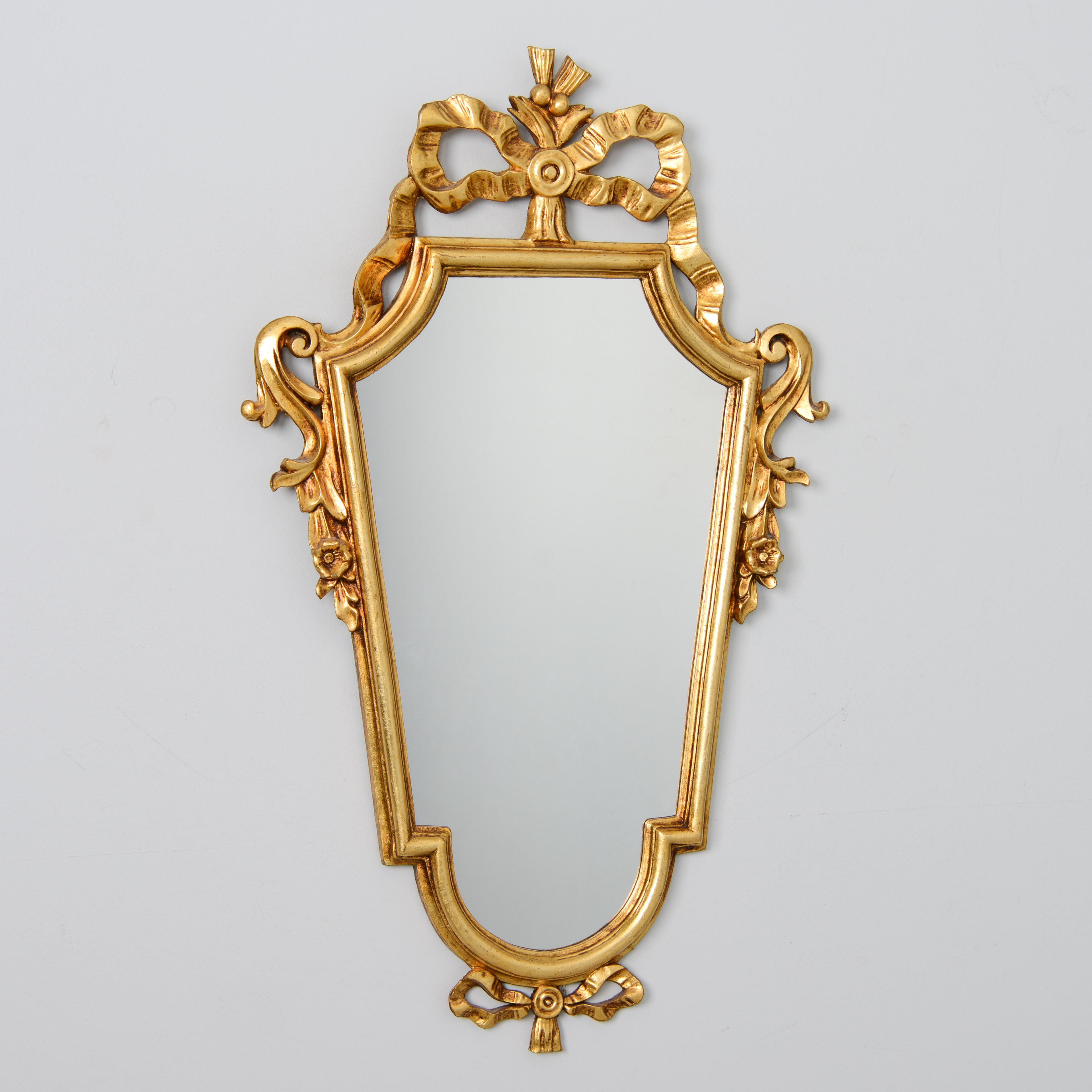 SPEGEL, rokokostil, 1900-talets första del.