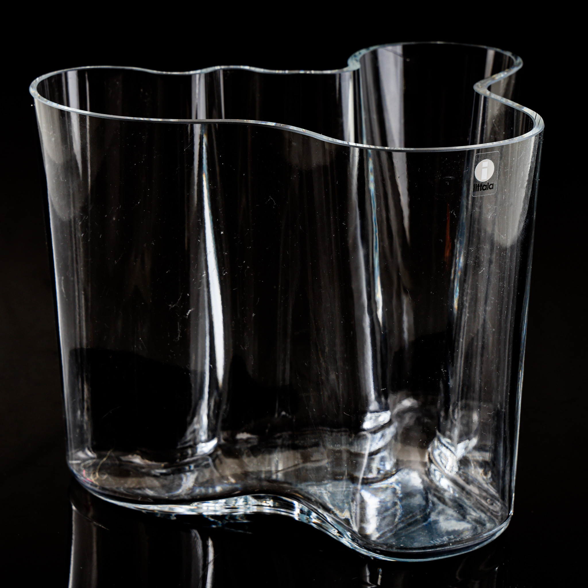 ALVAR AALTO. VAS, glas, "Savoy", Iittala, Finland.