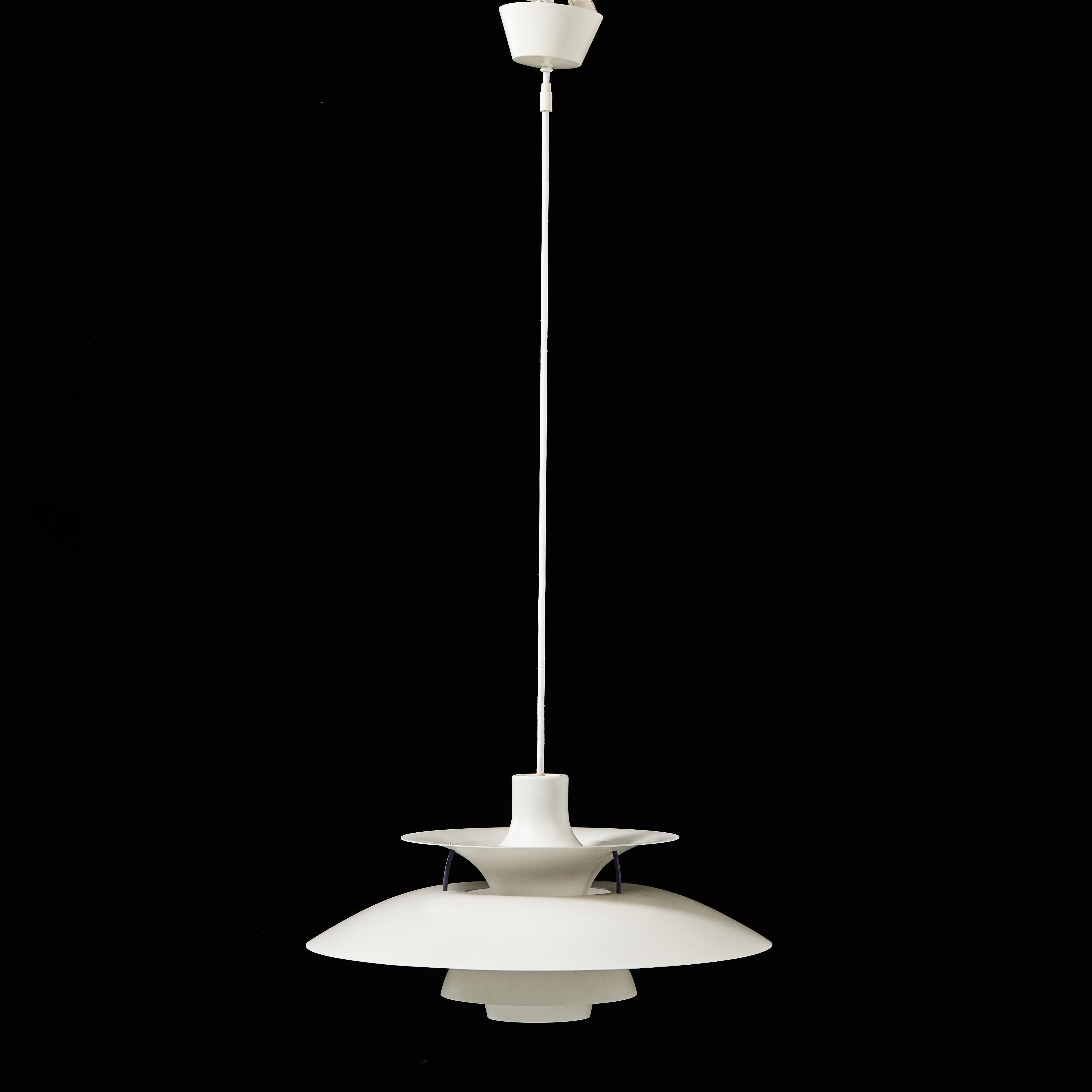 POUL HENNINGSEN. Taklampa, PH5, Louis Poulsen.