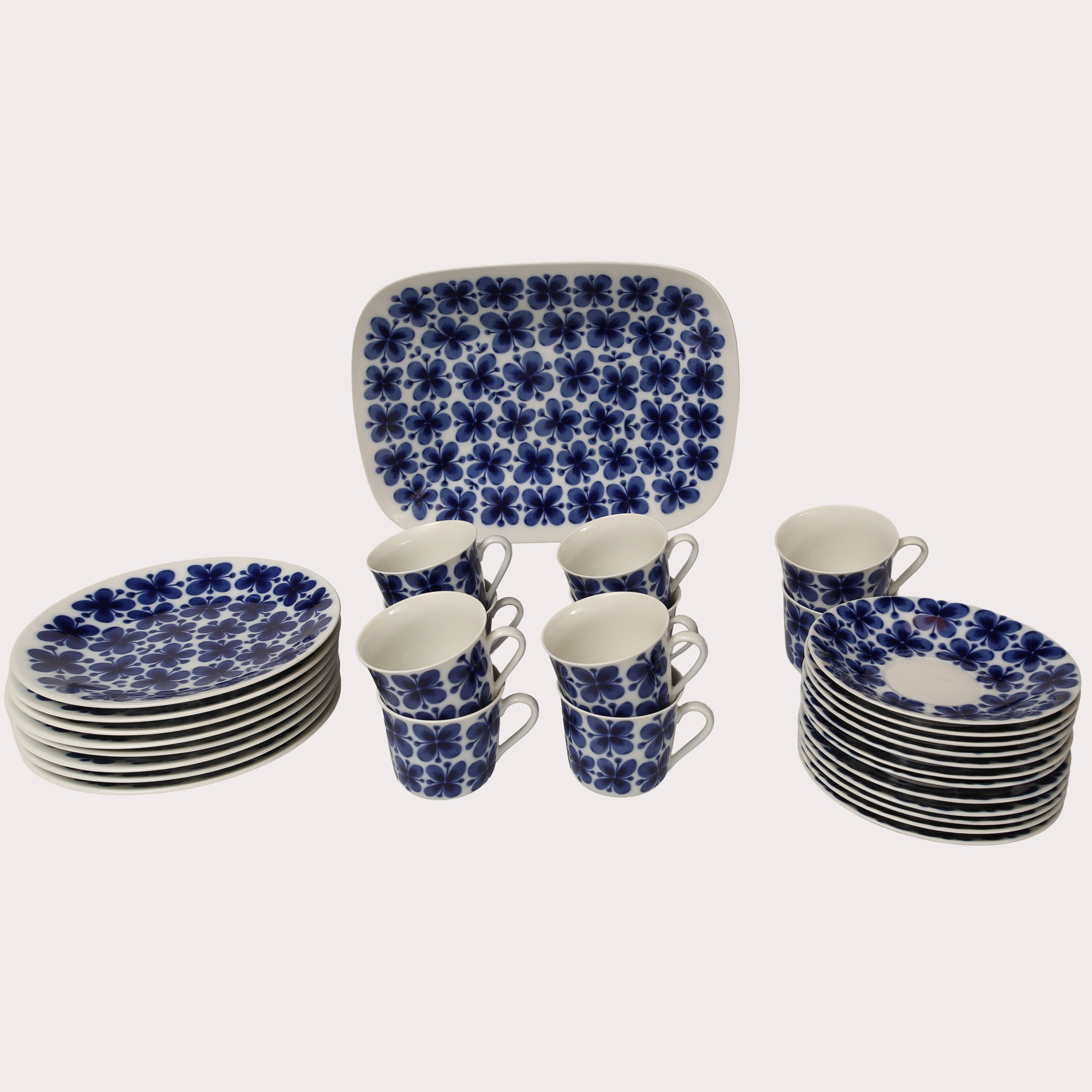 MARIANNE WESTMAN. Kaffeservis, 31 delar, "Mon Amie", Rörstrand.