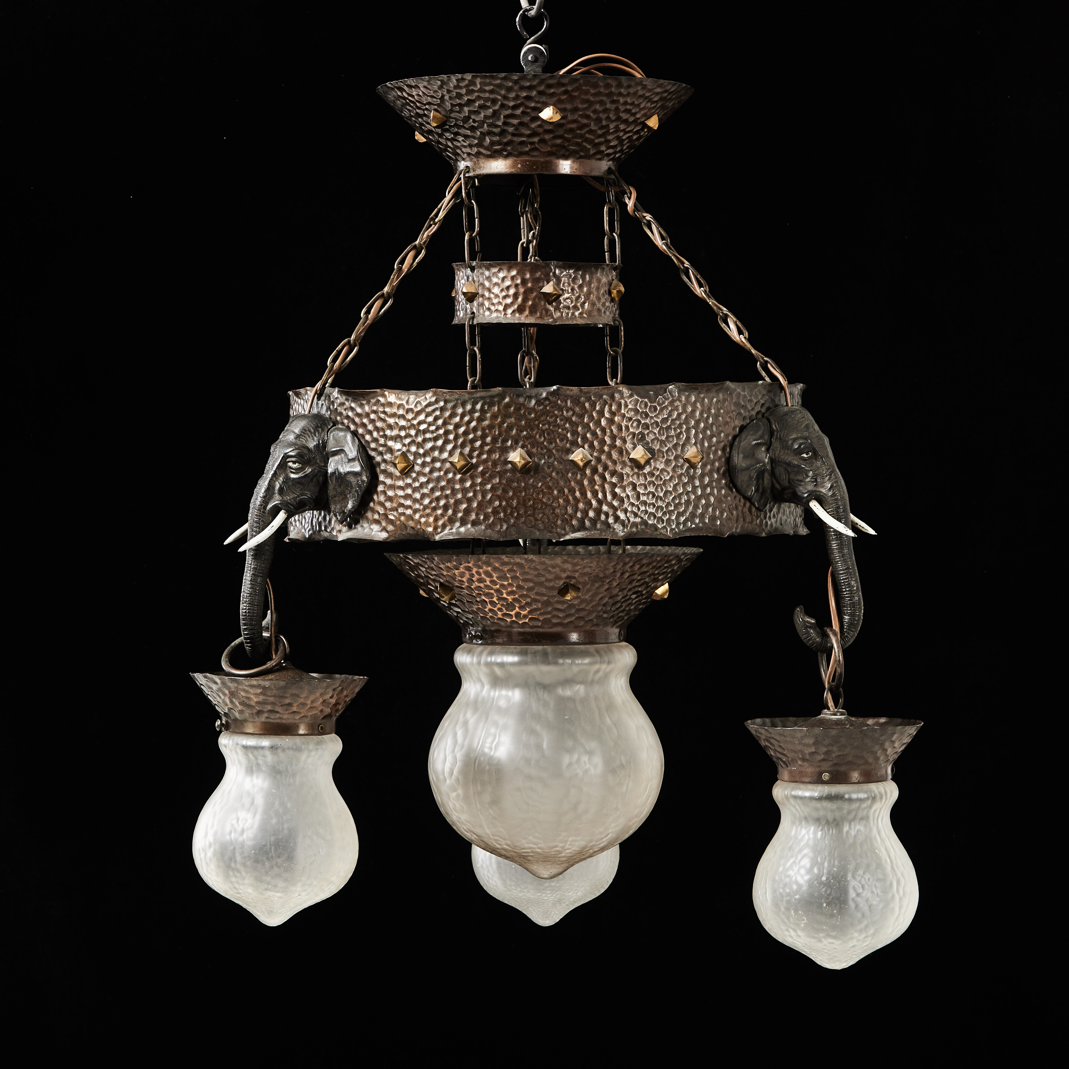 TAKARMATUR, jugend, 1900-talets början.