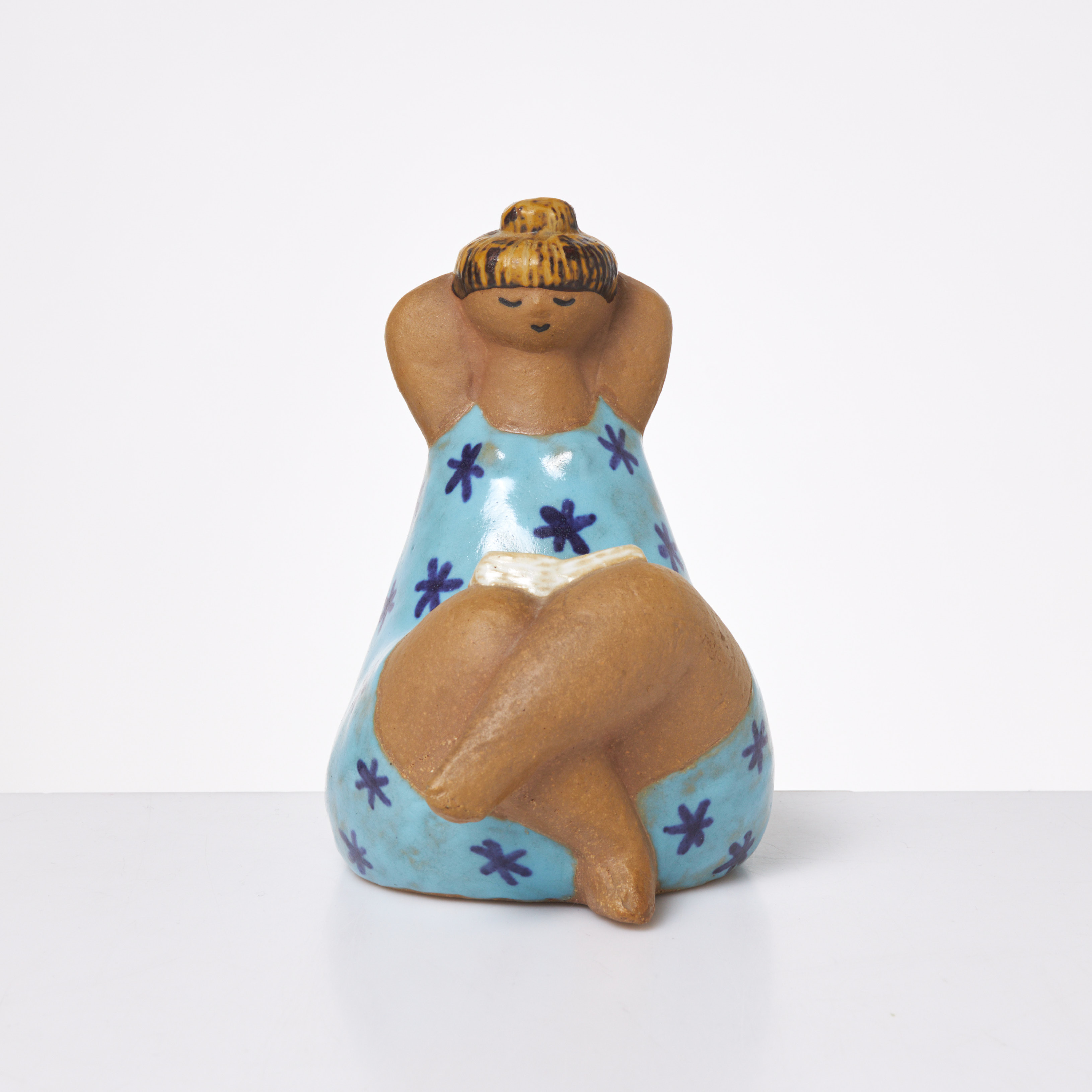 LISA LARSON. "Emma", figurin ur serien ABC-flickorna, för Gustavsberg.