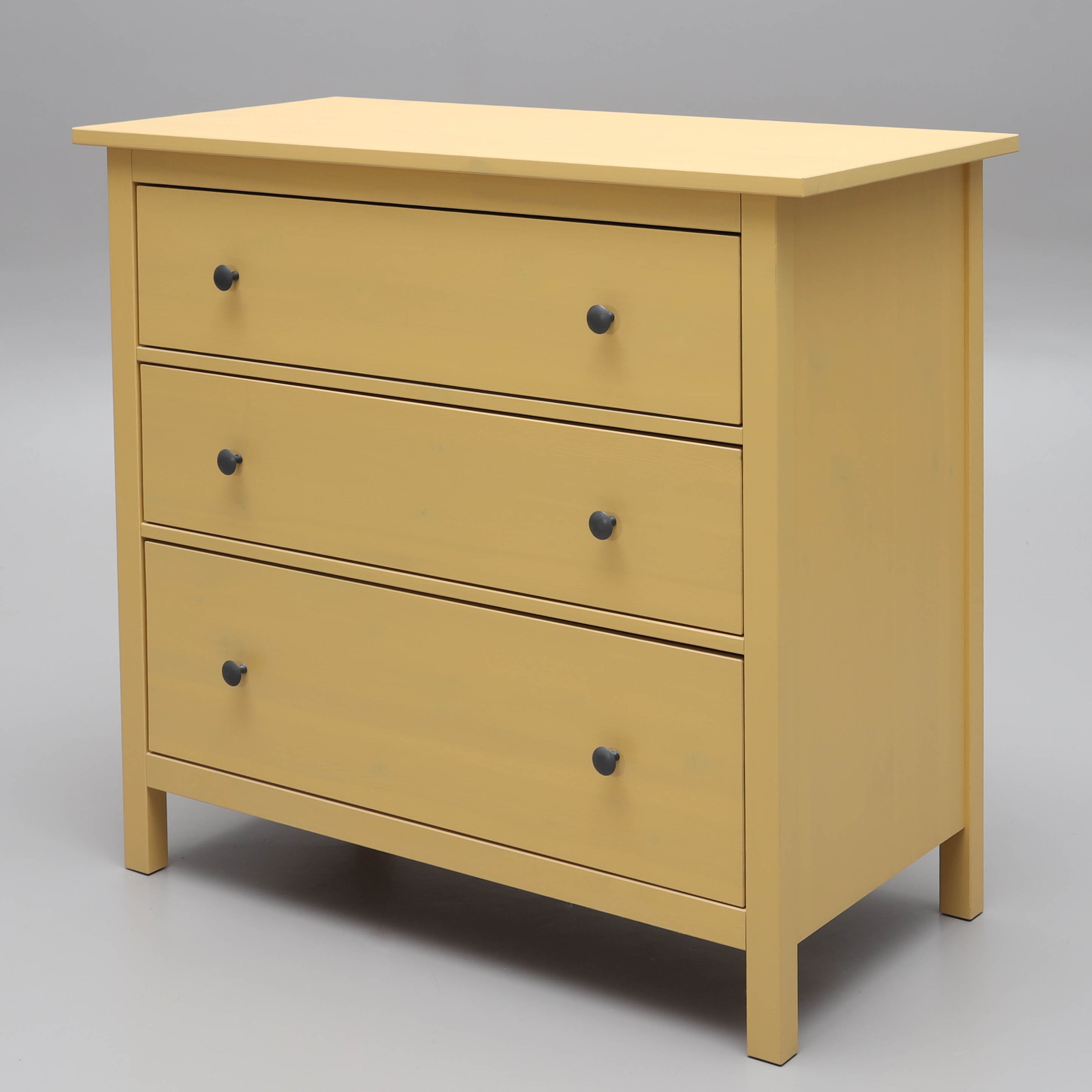 BYRÅ, "Hemnes", Ikea, samtida.