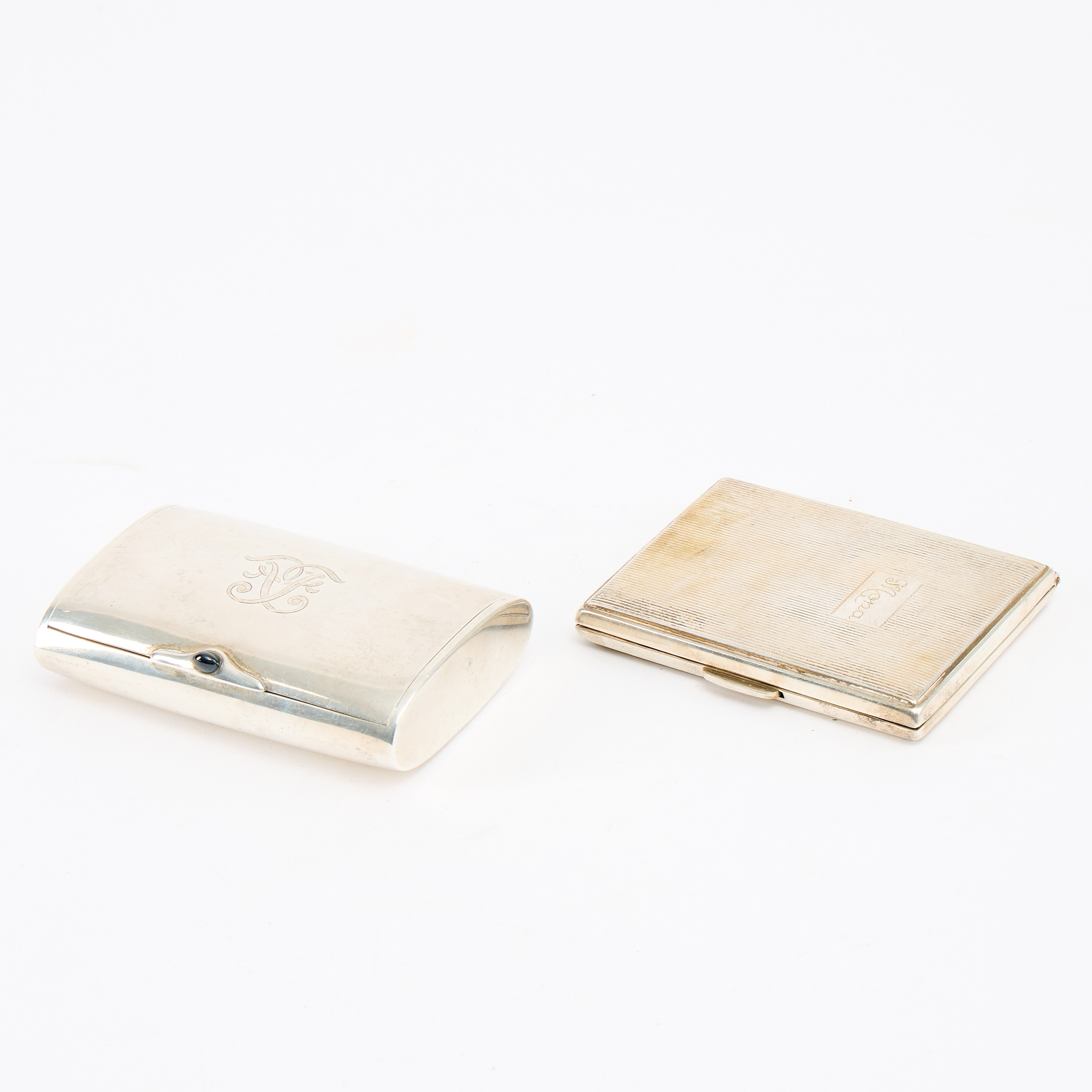 ETUI 2 st silver CG Hallberg Stockholm 1924 och 1952.