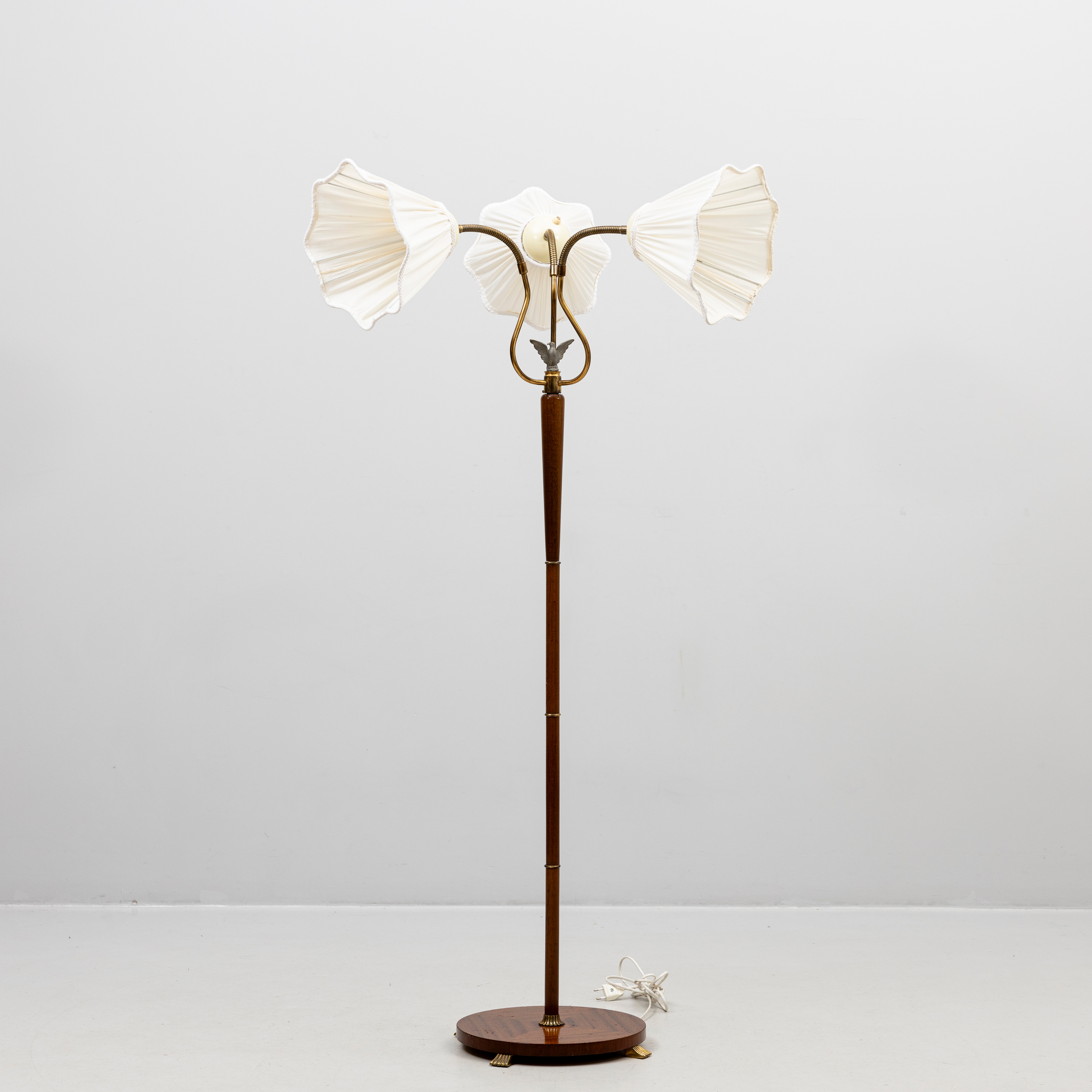 GOLVLAMPA, 1900-talets mitt.