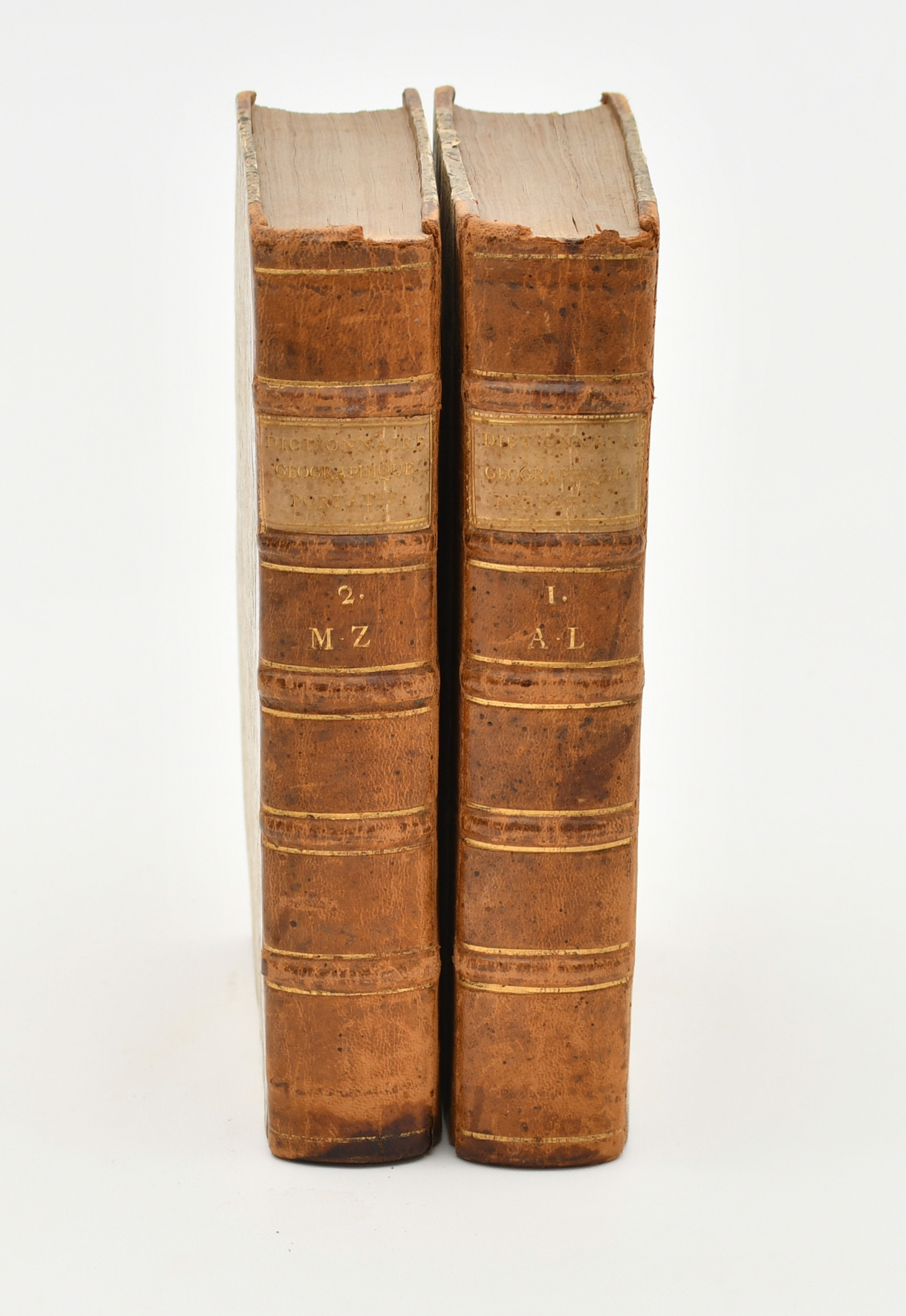 VOSGIEN, GIRARD. Dictionnaire Géographique-Portatif, ou Description des royaumes, provinces, villes, patriarchats, eveches, duches, comtes, marquisats, villes imperiales et anseatiques, ports, forteresses, citadelles. Tome I-II. 2 Volymer.