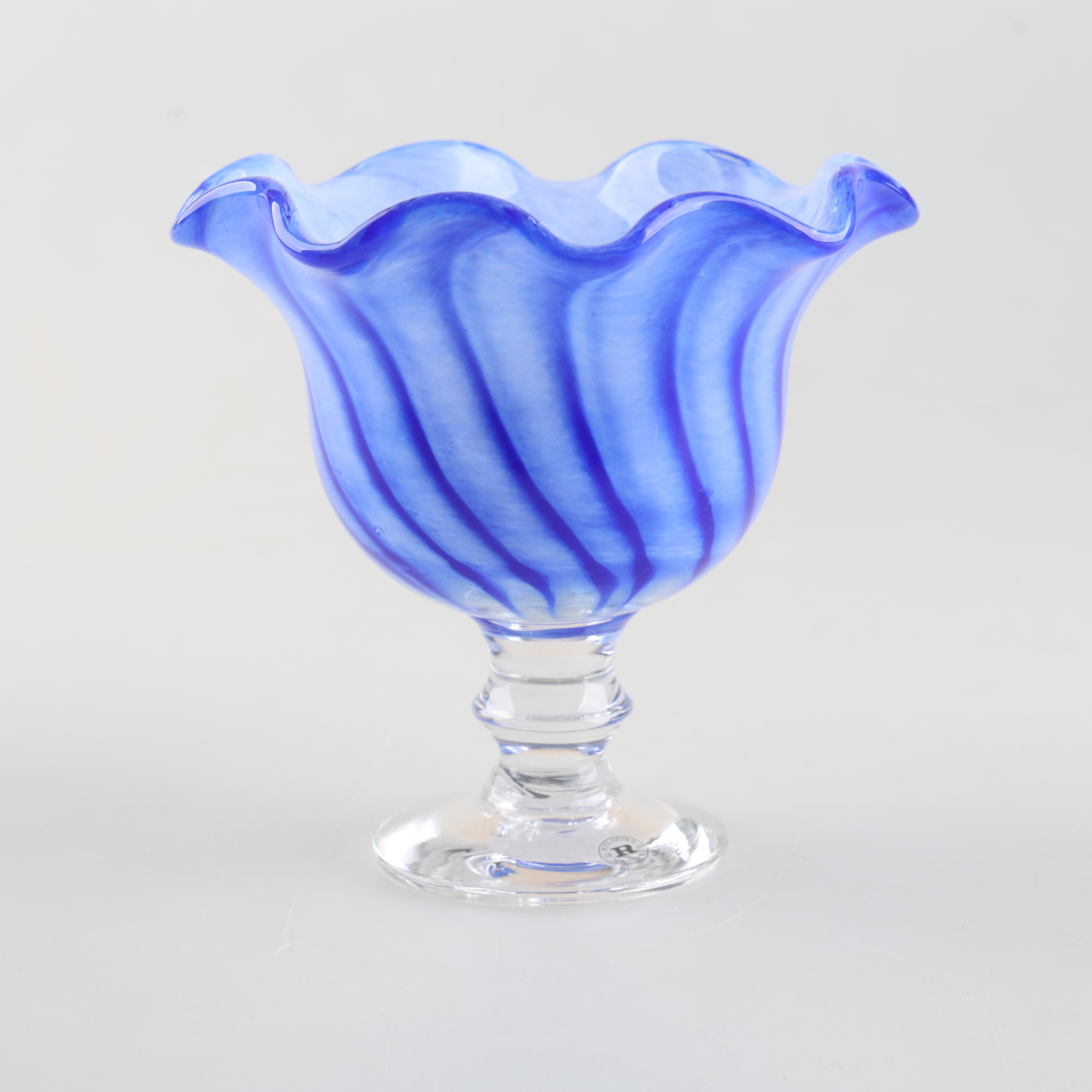 GLASSKÅL PÅ FOT, Reijmyre glasbruk, Sverige.