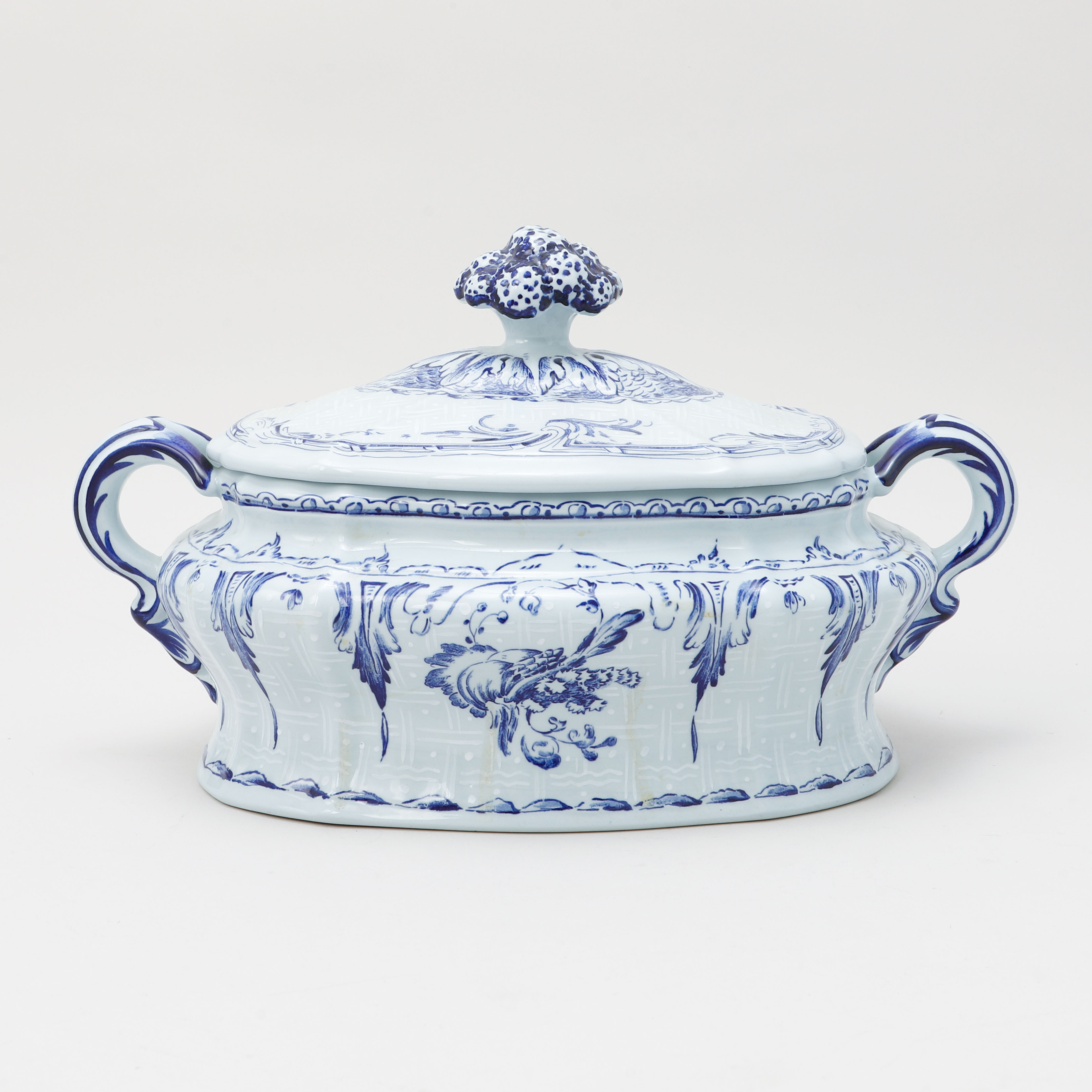 LOCKTERRIN, fajans, för 250 - års jubileum, Rörstrand. Nr 622/1800.