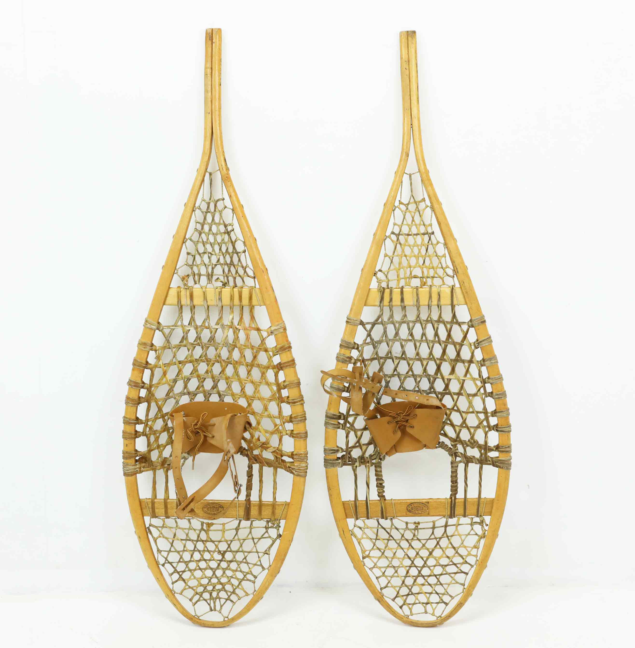 SNÖSKOR. ett par, FABER, Loretteville, Quebeck, Kanada, 1900-talets första hälft.