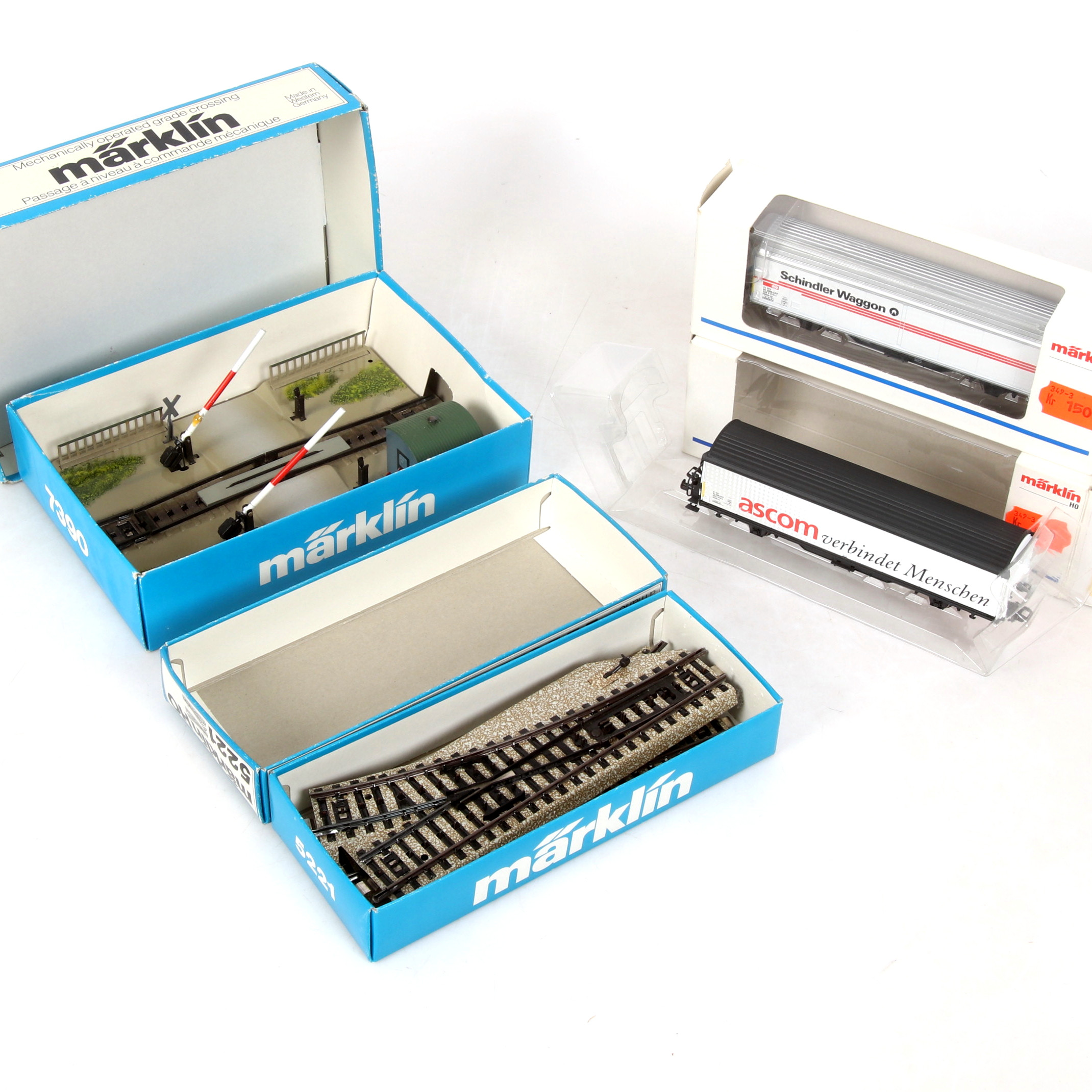 MÄRKLIN, 4 delar, i originalkartonger, skala H0, Tyskland.