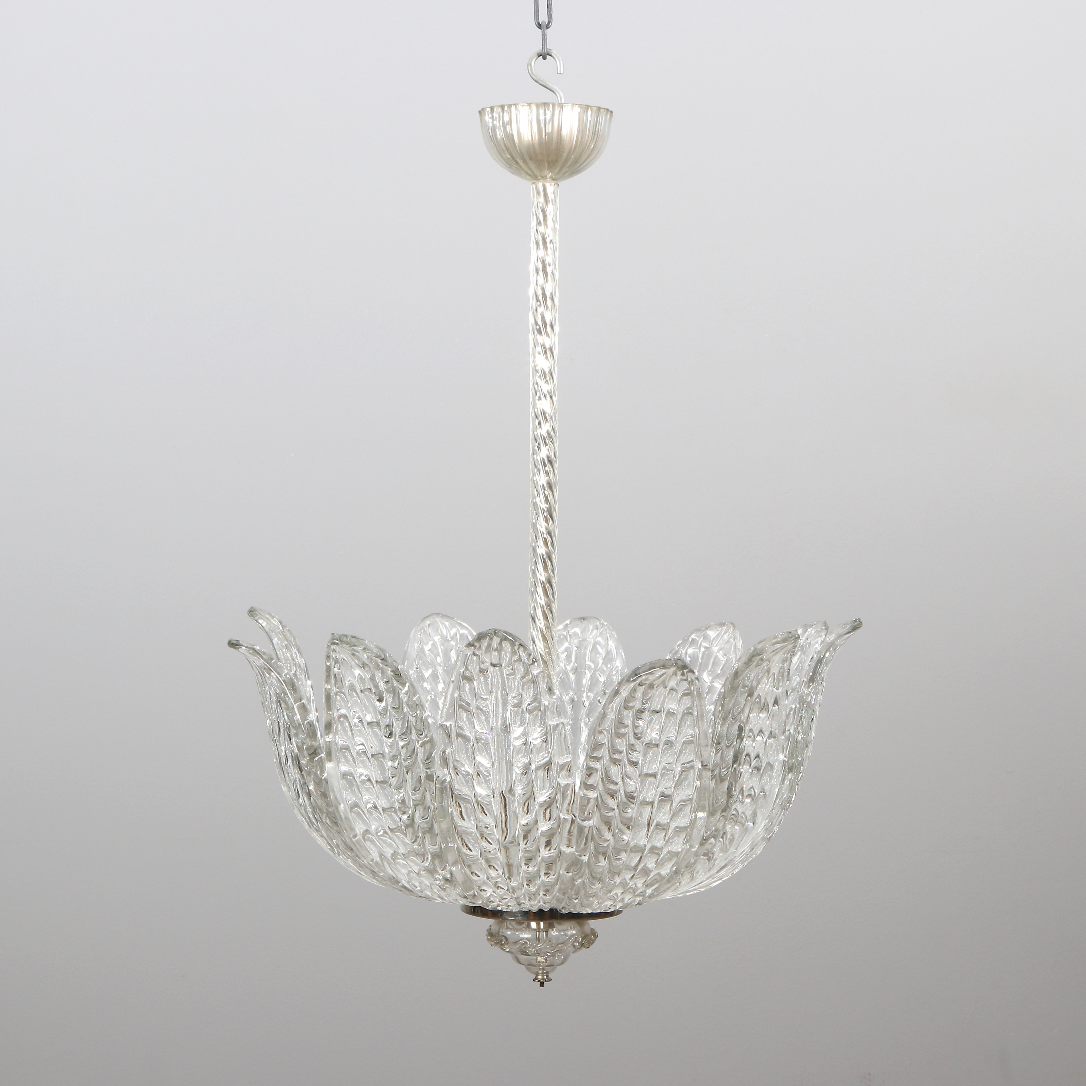 ORREFORS, TAKARMATUR. Glas med metalllstomme. 1900-tal.