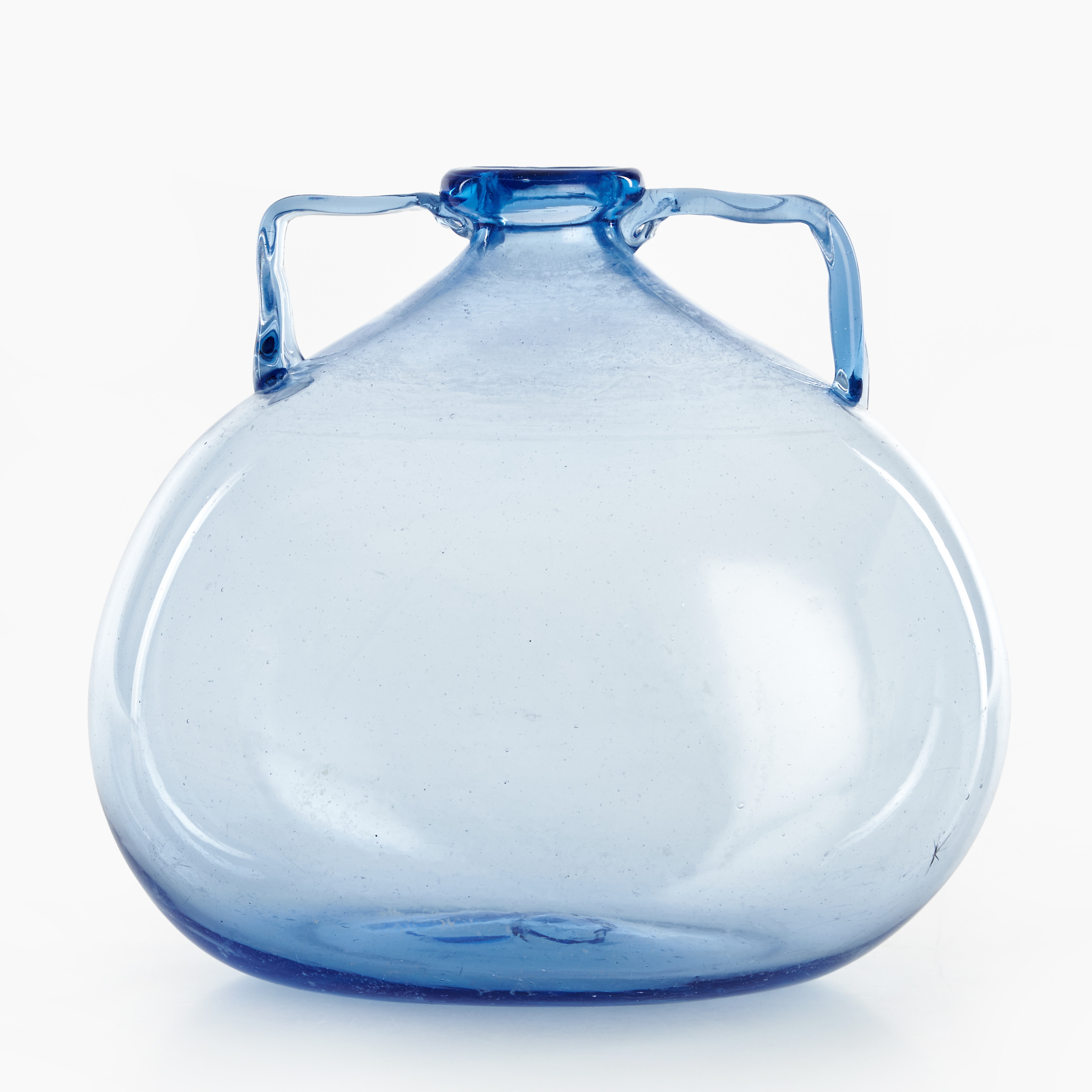 VITTORIO ZECCHIN (1878–1947). Vas, "Soffiato", M.V.M. Cappelin, Murano, Italien, 1920-tal. blåtonat glas.