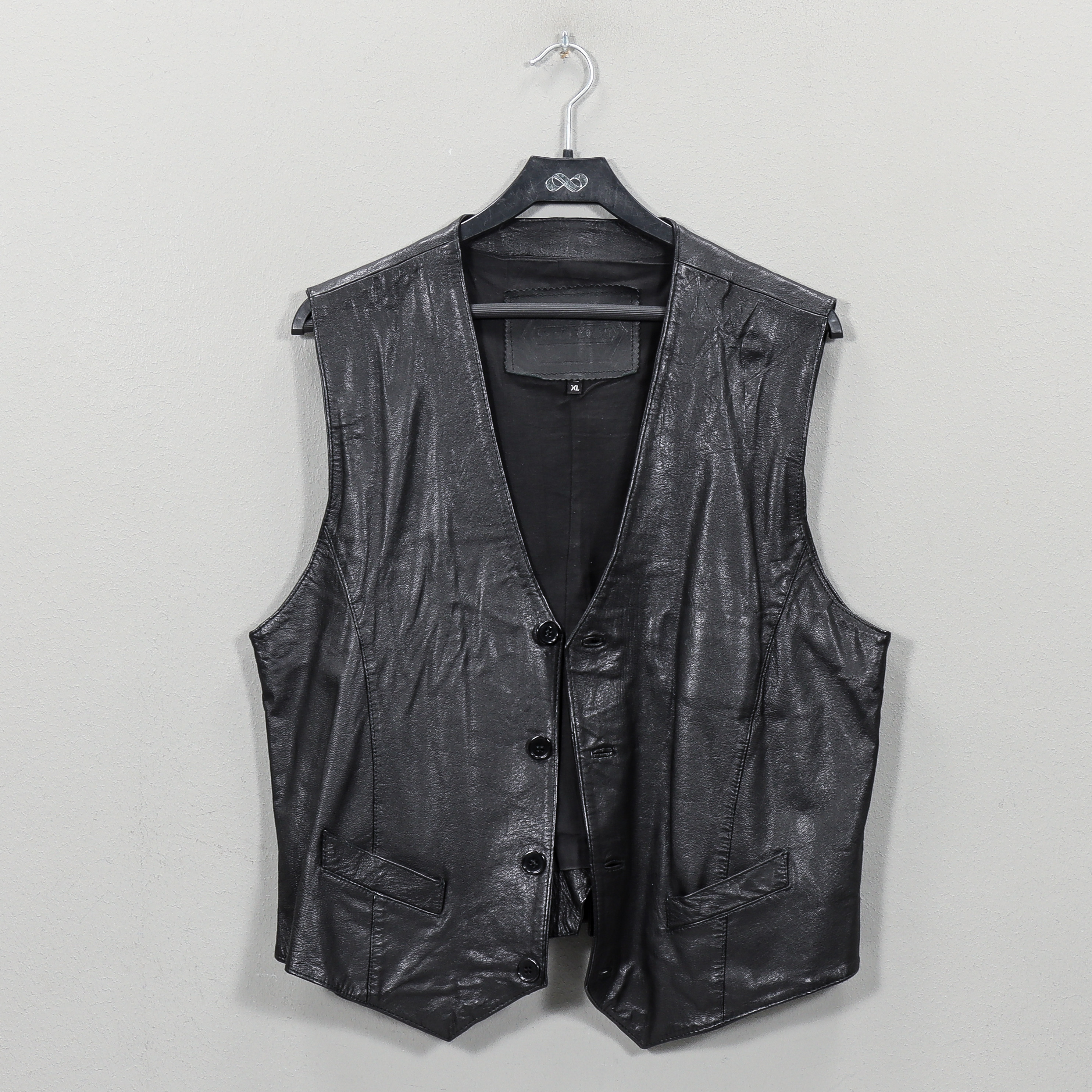 SKINNVÄST Genune Lether.