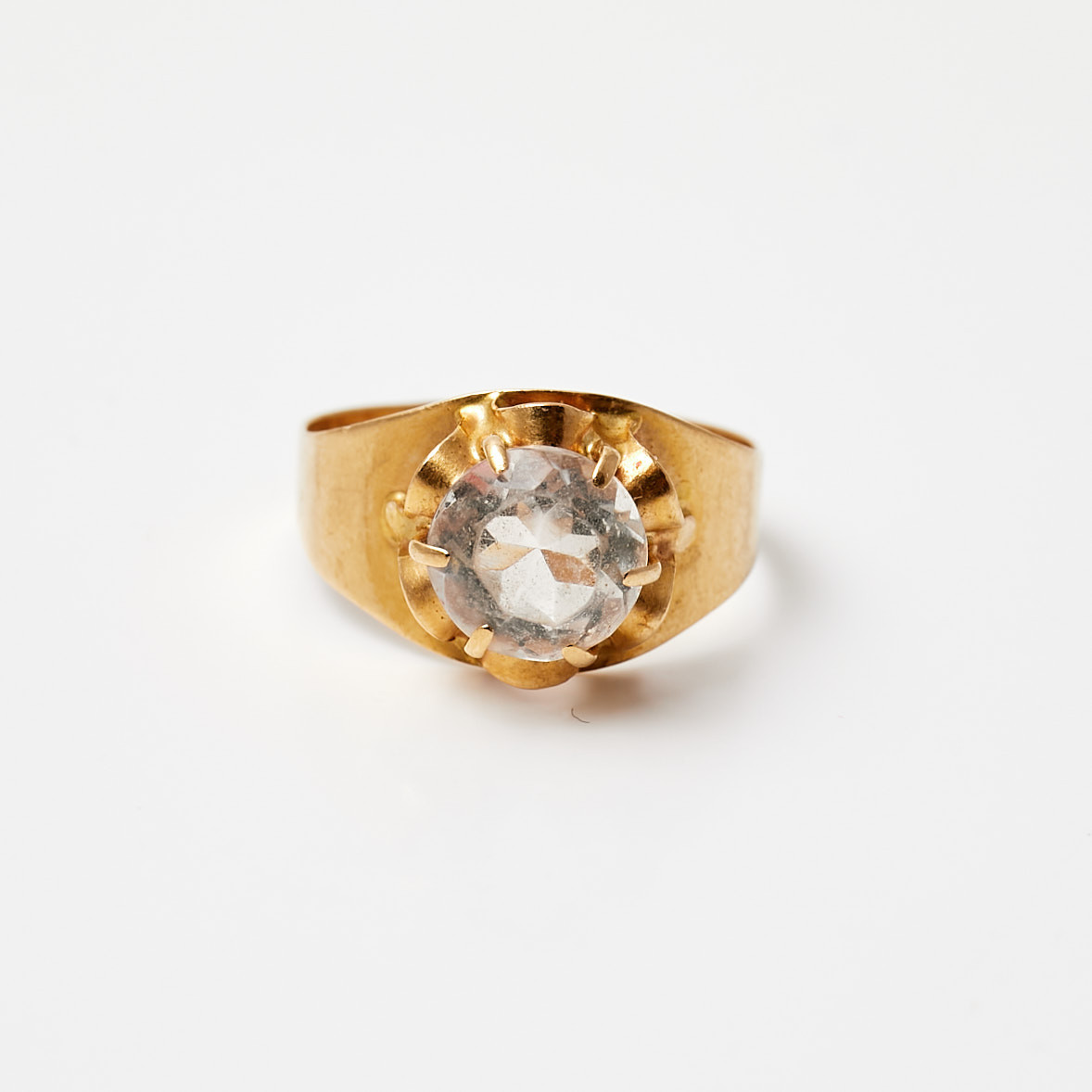 RING, 18 k guld, 1 fasettslipad bergkristall, Bergmans Guldvaror, Arboga, 1977.