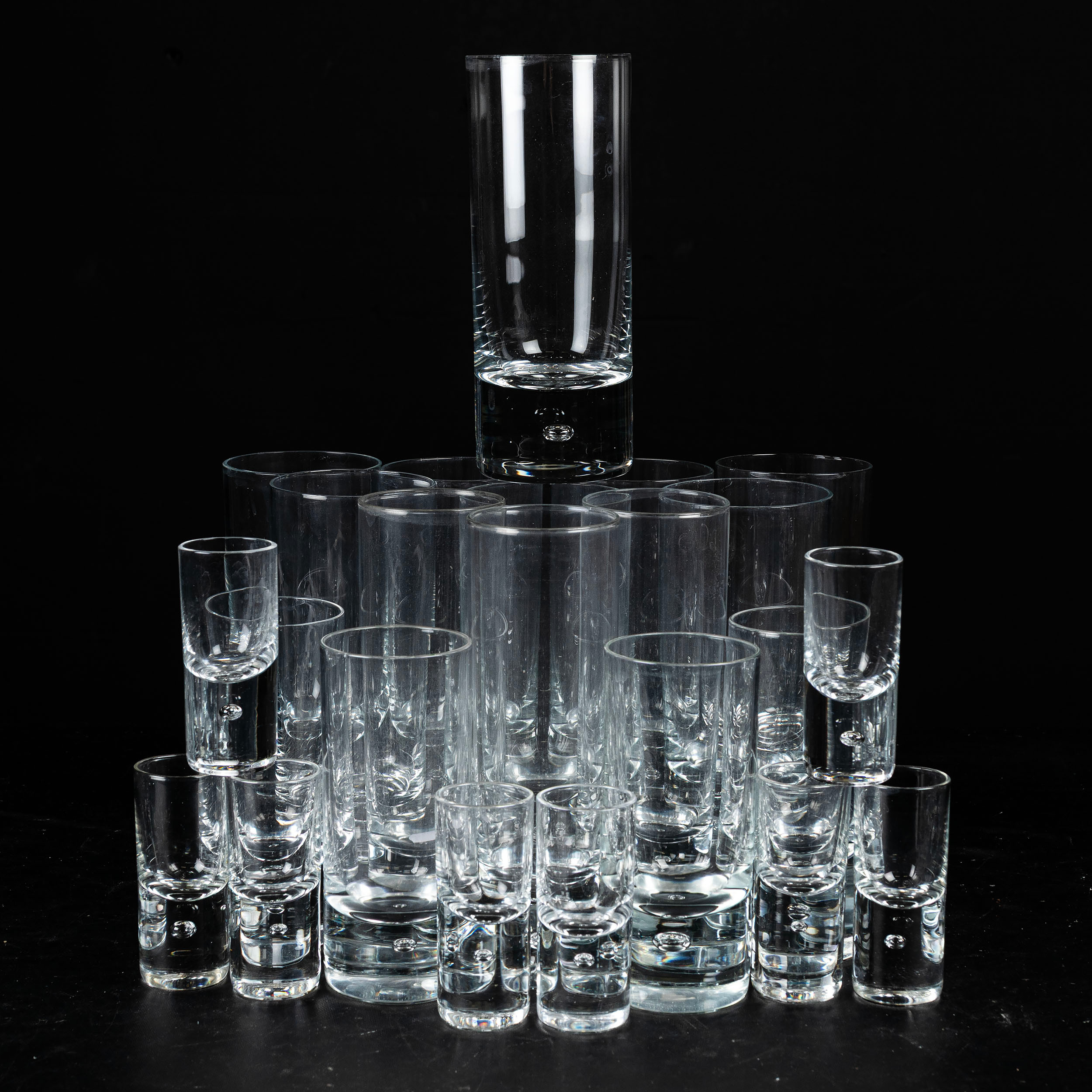 WALTER HICKMAN. Servisdelar, 22 delar, "Pippi", Kosta.