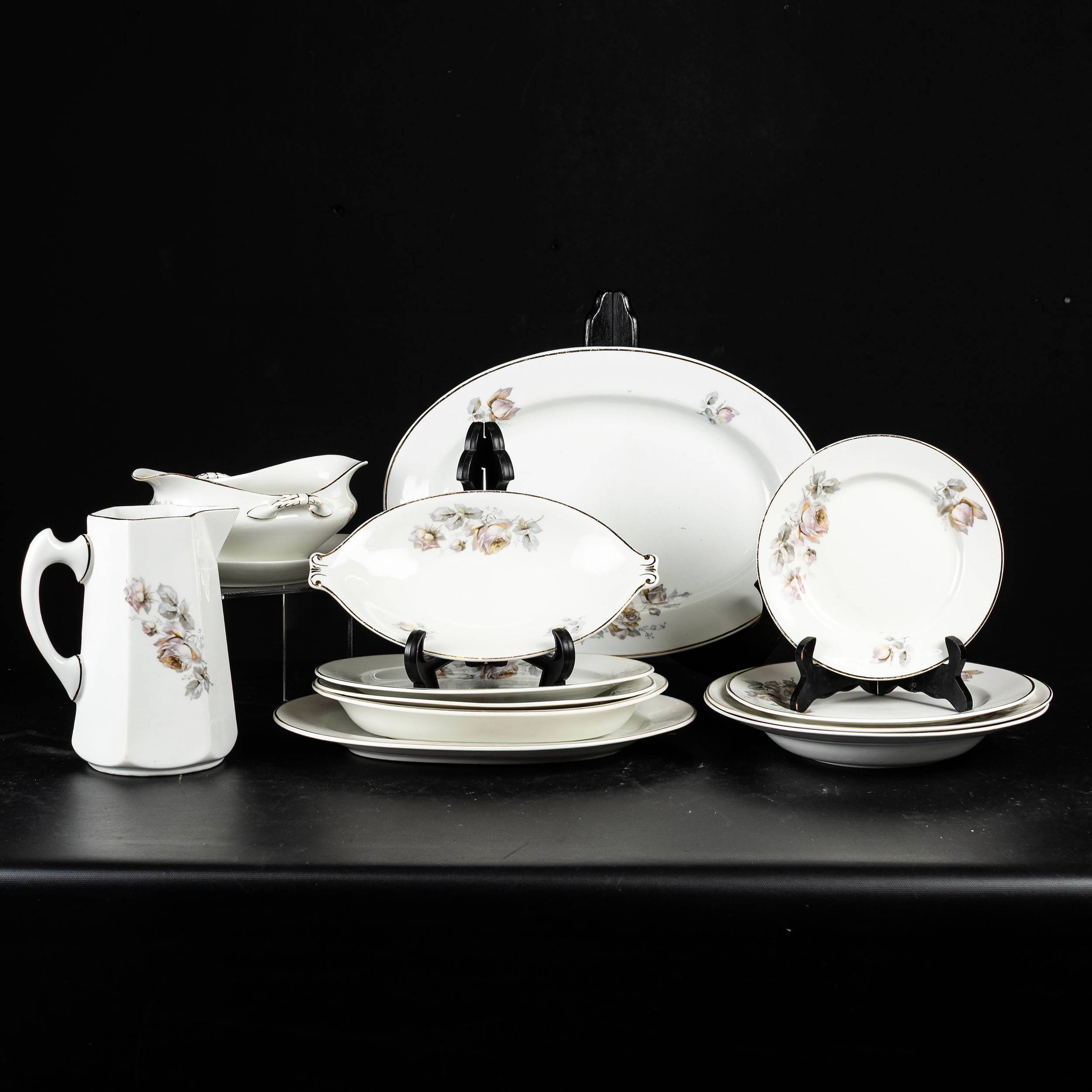 MATSERVIS, 55 delar, flintgods, "Tea", Gustavsberg, 1900-talets första hälft.