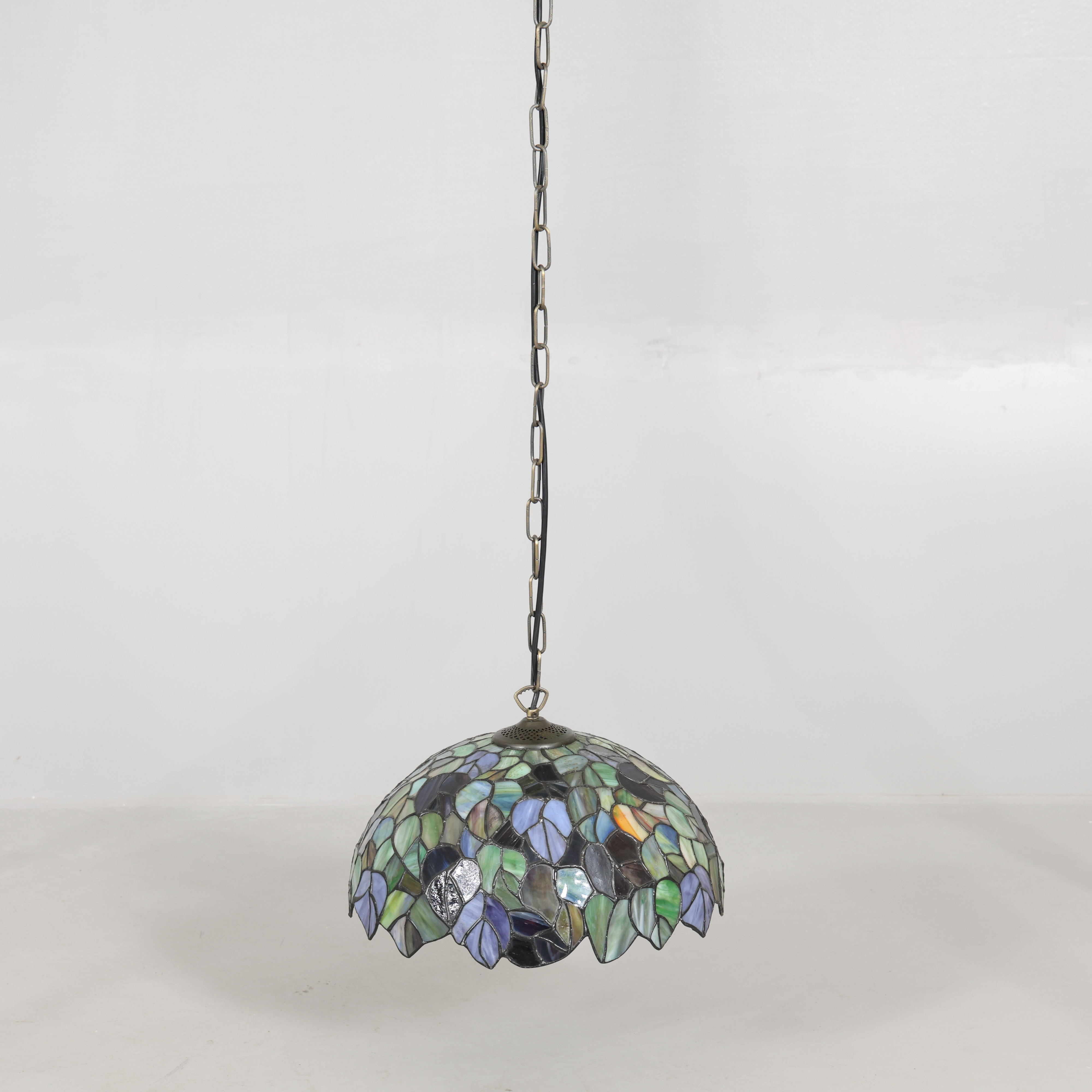 TAKLAMPA, Tiffanystil.