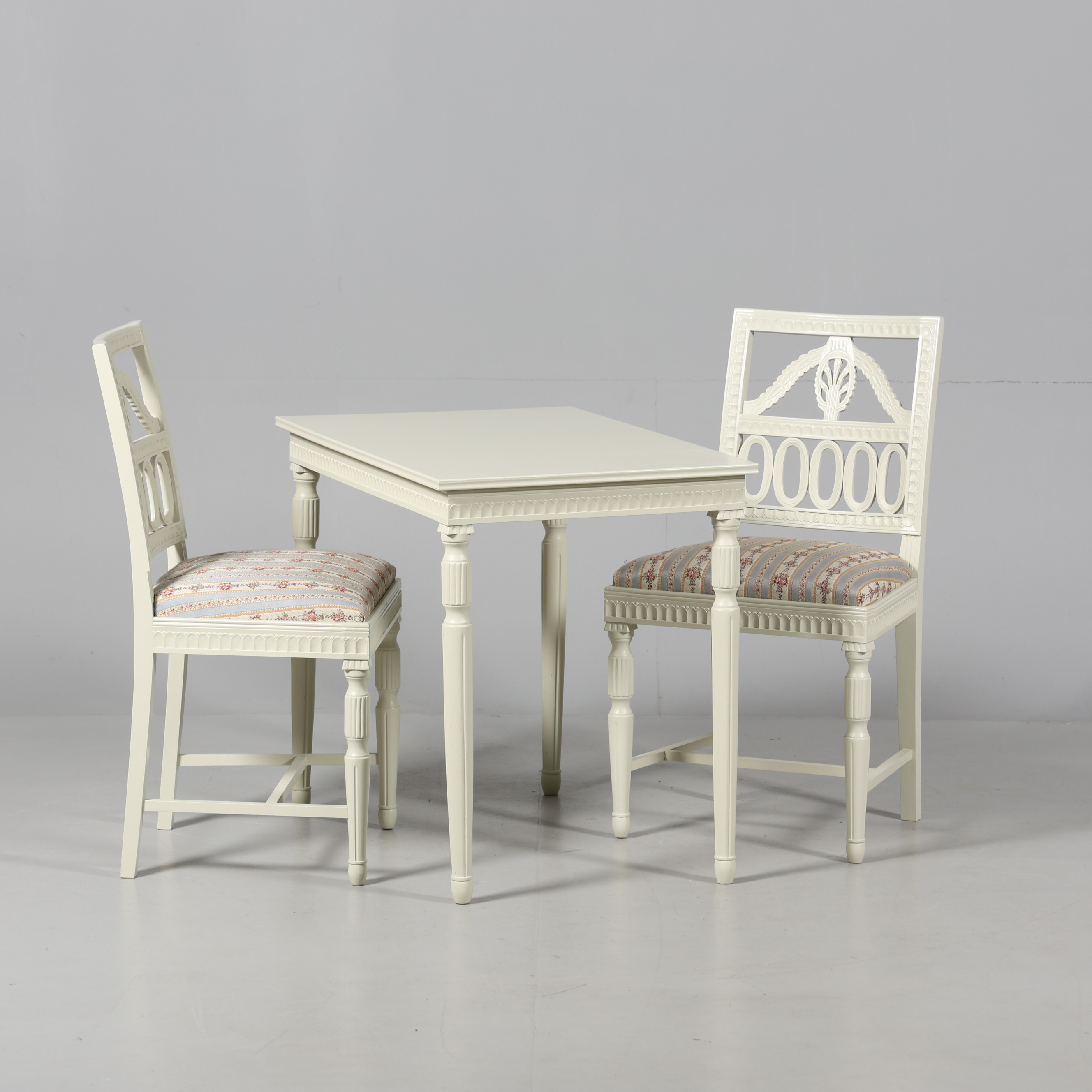 SITTGRUPP, 3 delar, nollmodell, gustaviansk stil.