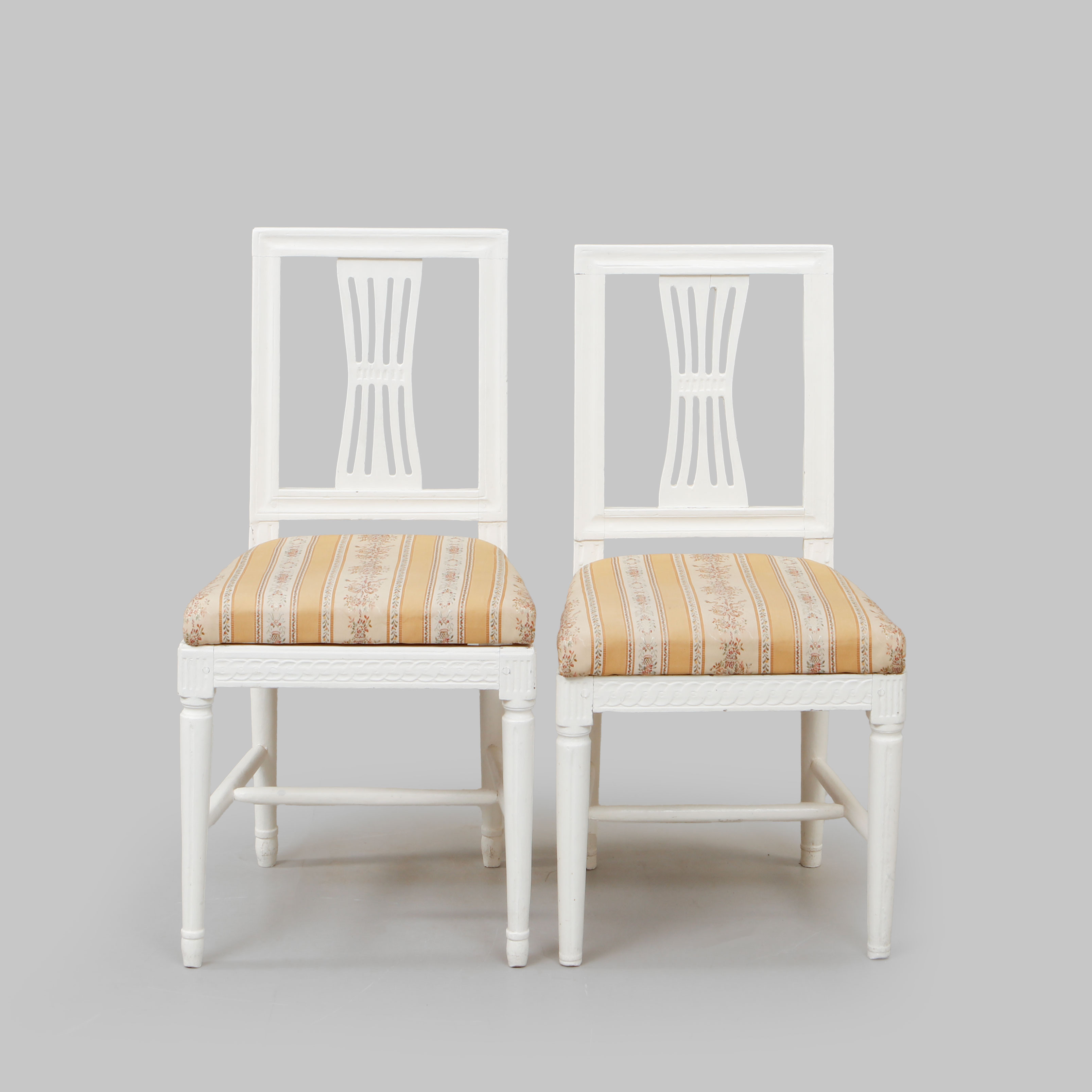 STOLAR, ett par, gustavianska, 1700-tal.