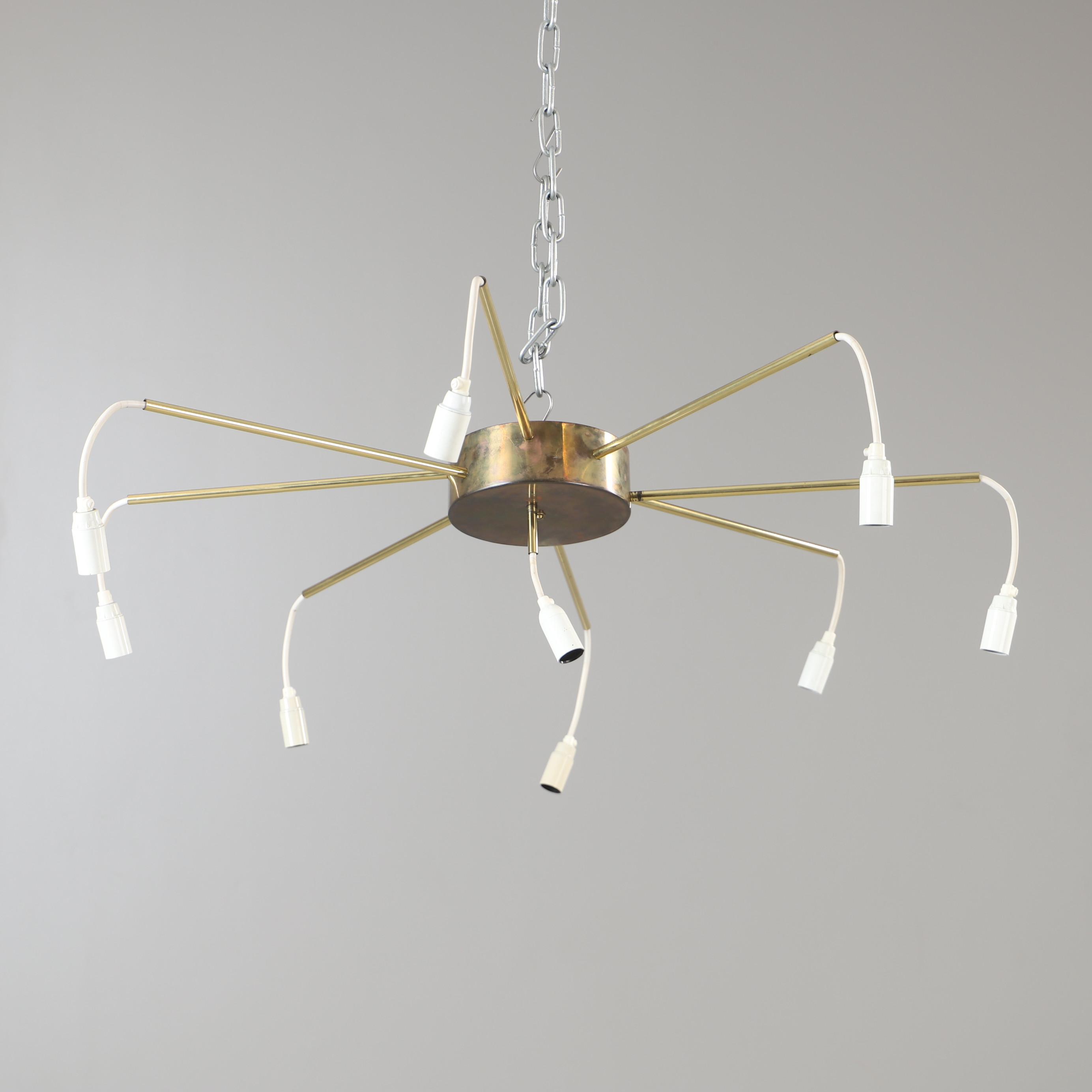 TAKLAMPA, mässing, 1900-talets mitt.