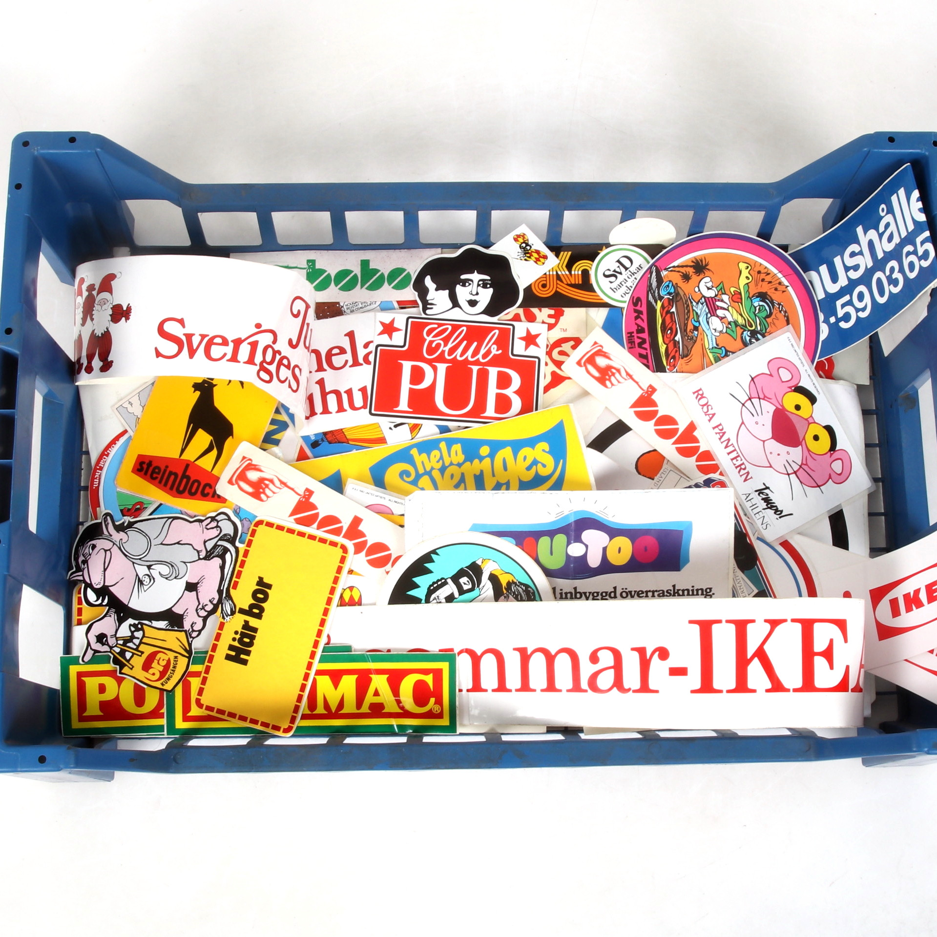 KLISTERMÄRKEN, samling, bl.a. Ikea, Pub, Stiga, Tempo, Expressen, Grease 2, Skantic HiFi mfl. 1970/80-tal.