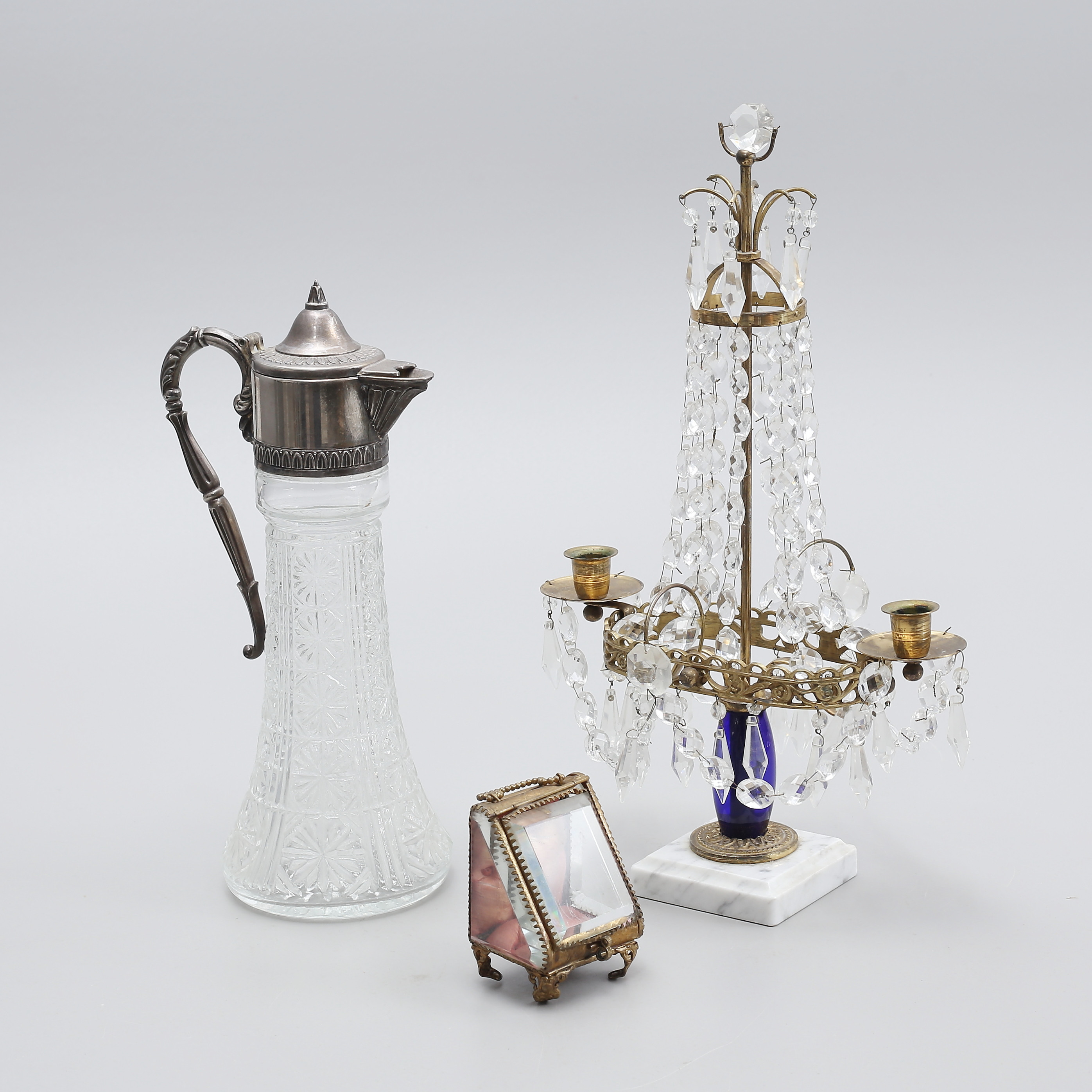 BORDSLYSTER, KLOCKSTÄLL SAMT VINKANNA, 1900-tal.