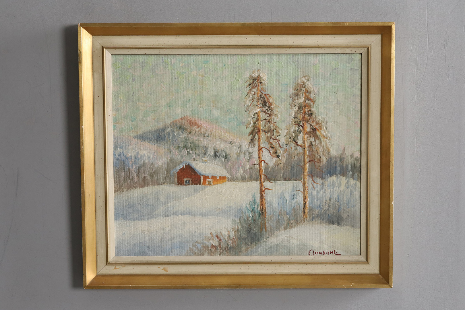 OIDENTIFIERAD KONSTNÄR. OLJA PÅ PANNÅ, "Tvillingtallar i vinterlandskap", signerad", E. Lundahl.