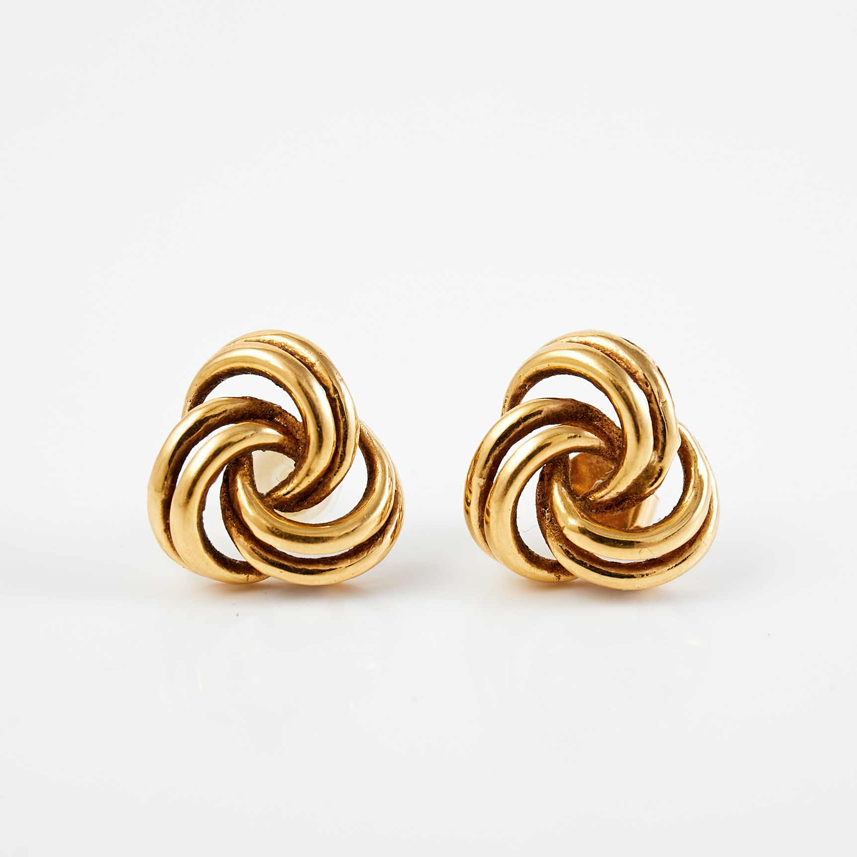 ÖRHÄNGEN, 1 par, 18 k guld, i form av knutar.