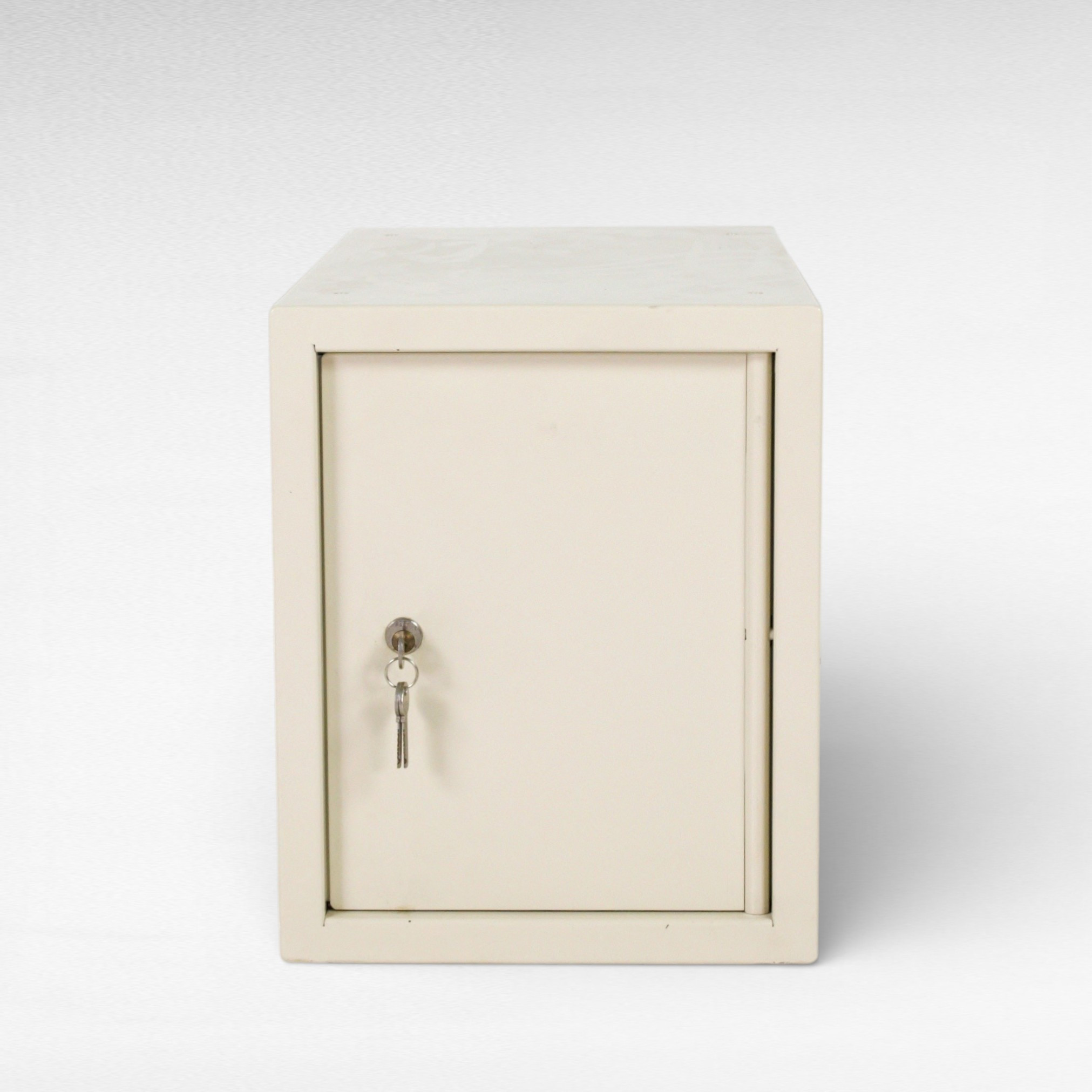 SKÅP, plåt, Sonesson inredning, 1900-talets slut.