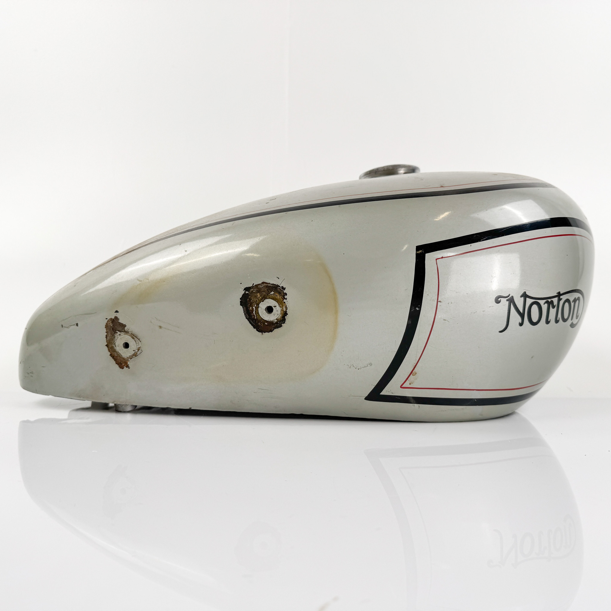 NORTON, bränsletank, 1940/50-tal, England.