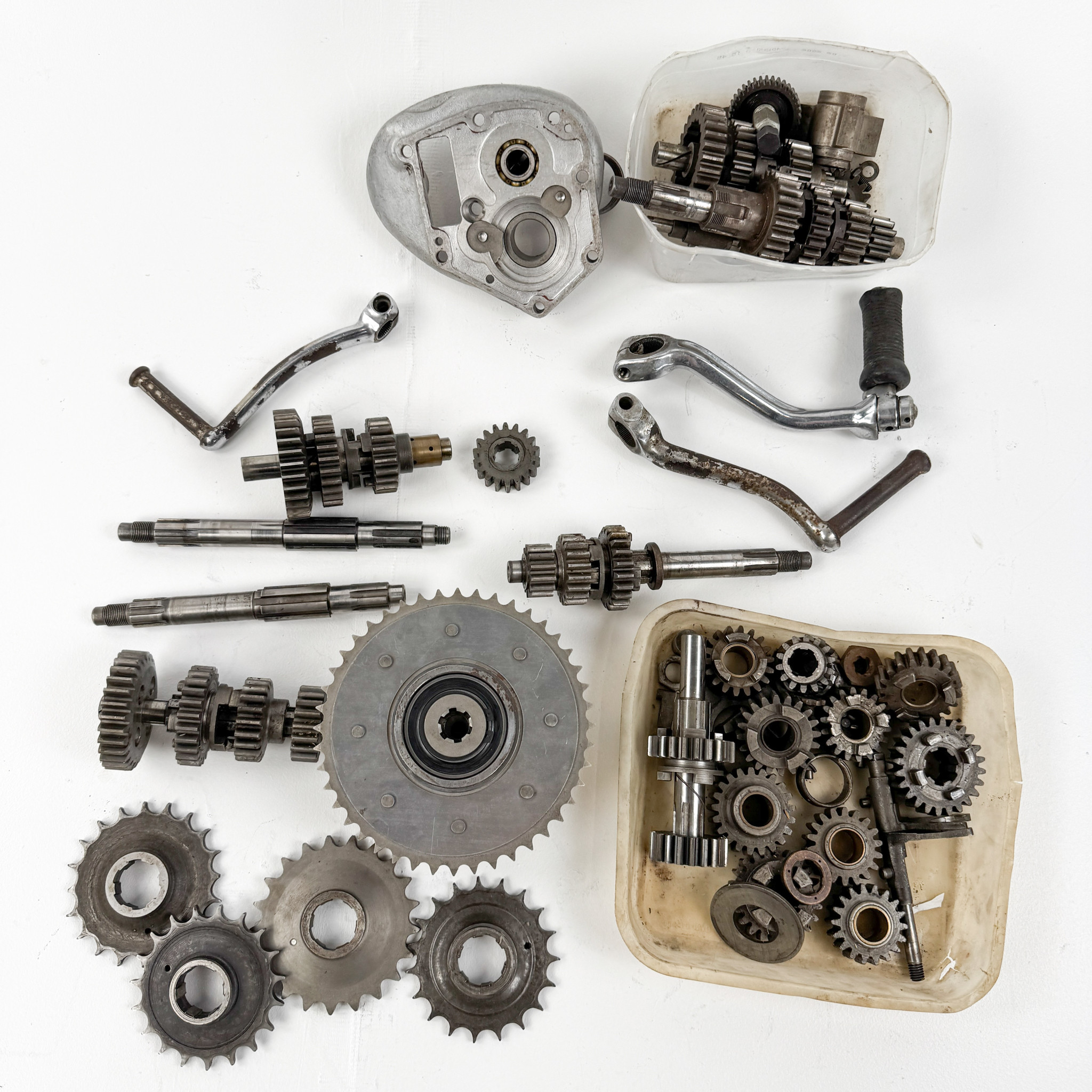 NORTON, koppling och växellådsdelar, 1950/1960-tal, England.