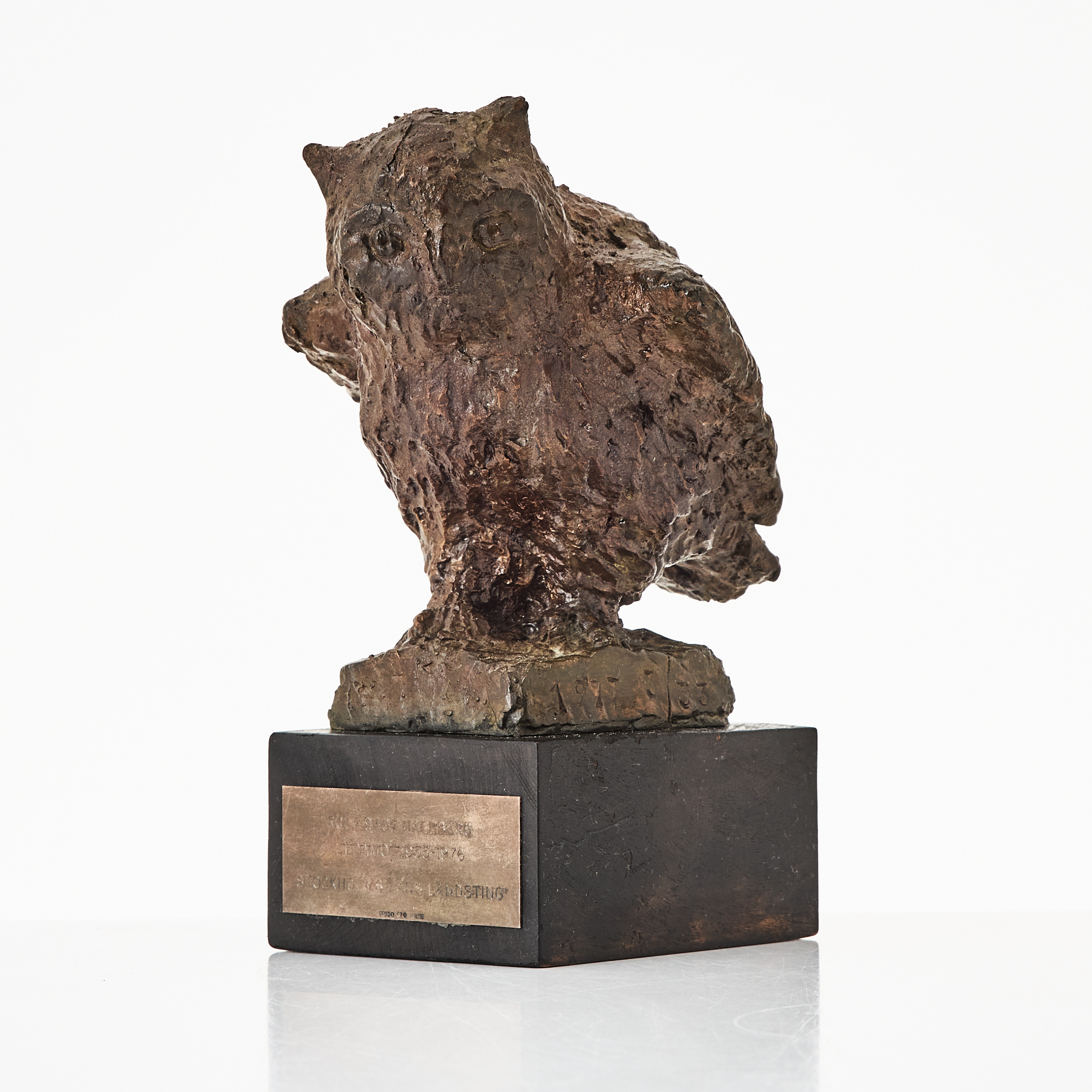 GEORG GANMAR. (Sverige, 1916-1979), Berguv, skulptur, signerad och daterad 19, 3/33, brons.