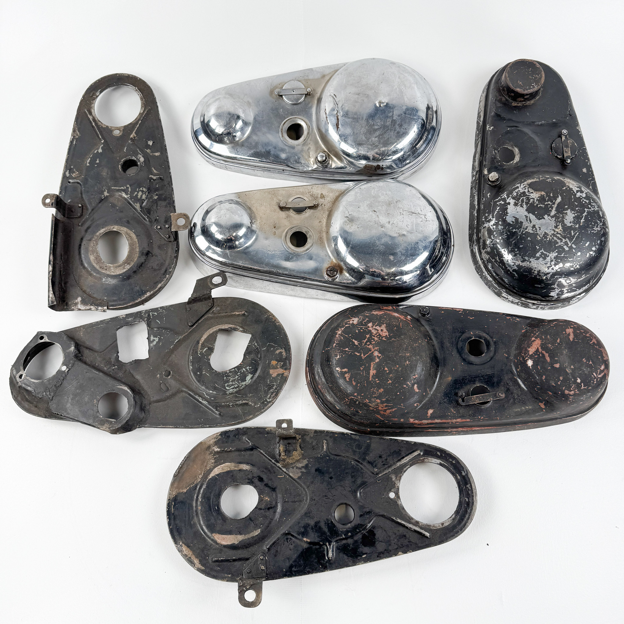 NORTON, inre och yttre transmissionskåpor, 7 st, 1950/60-tal, England.