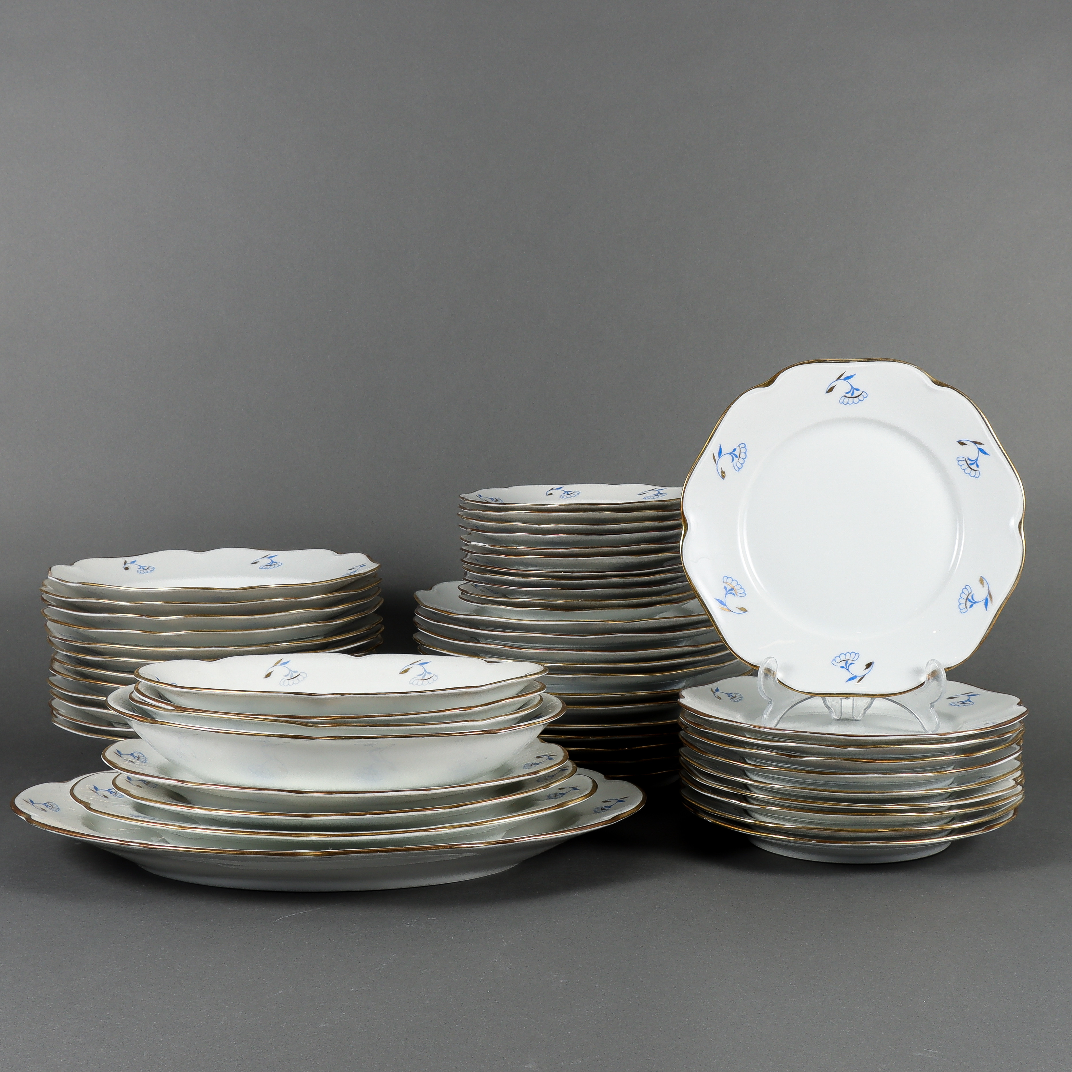 MATSERVIS Karlskrona, "Tyra", blå dekor.