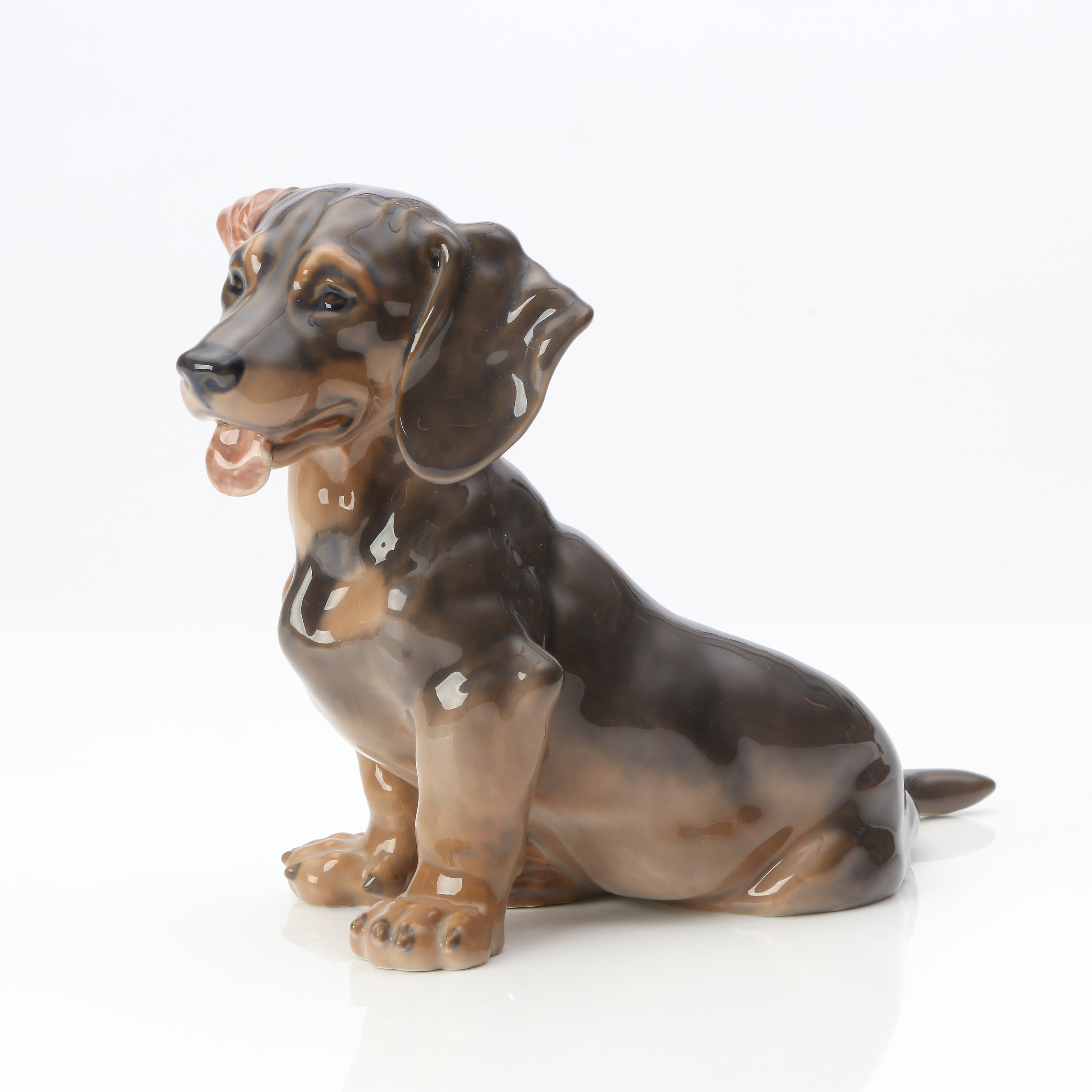 ROYAL COPENHAGEN, FIGURIN. Porslin. Tax. Nr 856.