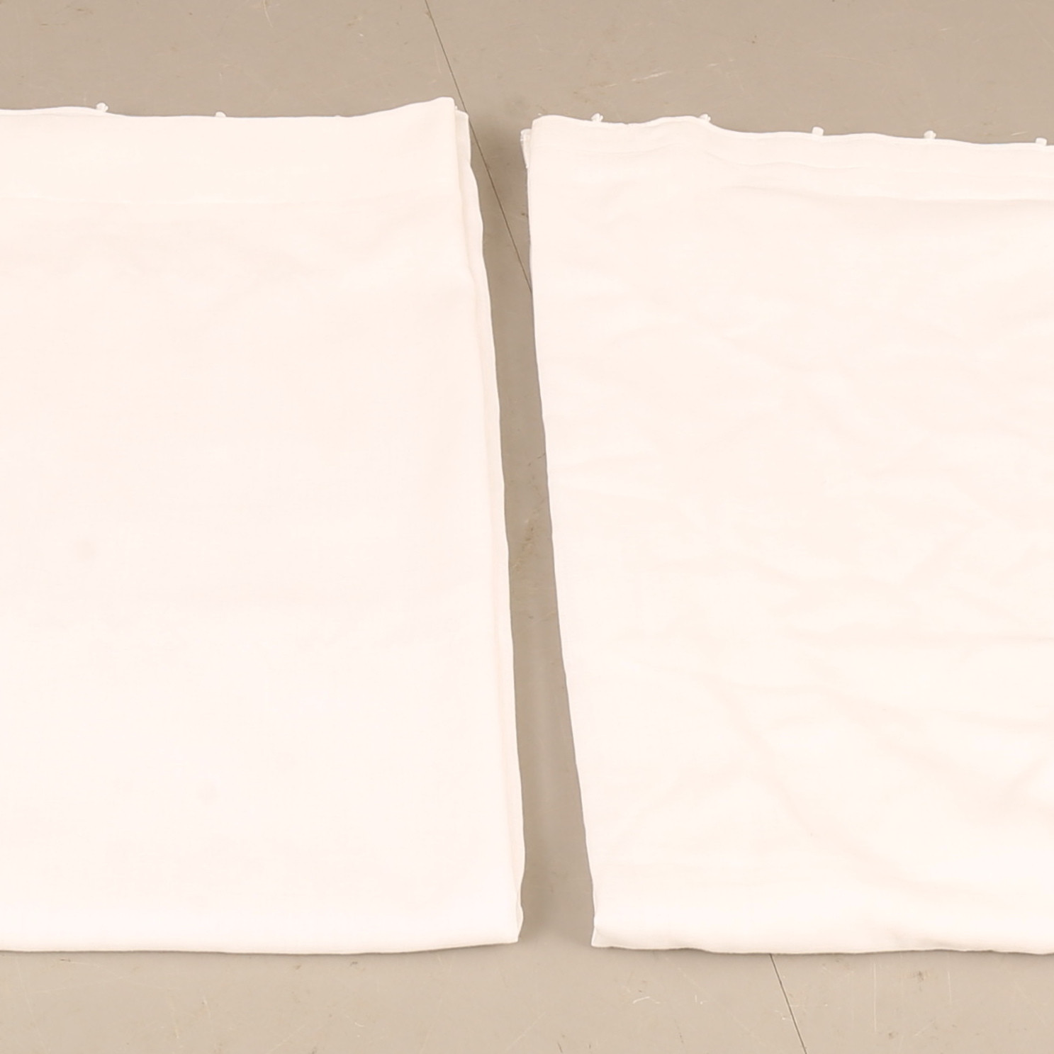 GARDINLÄNGDER, ett par, cirka 290 x 278 cm.