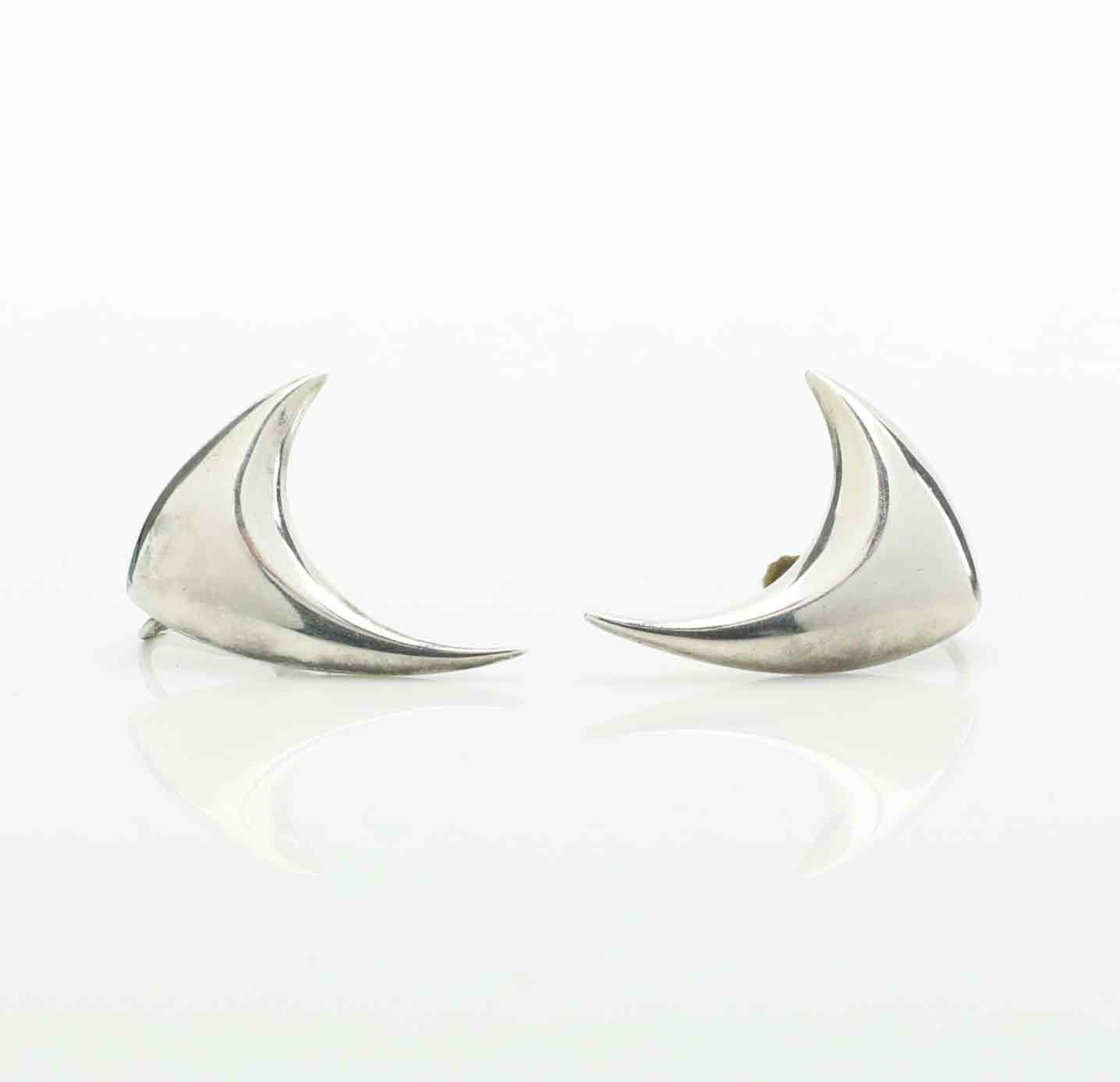 ÖRHÄNGEN, ett par, silver, Aatos Johannes Hauli, Helsingfors, Finland, 1955.