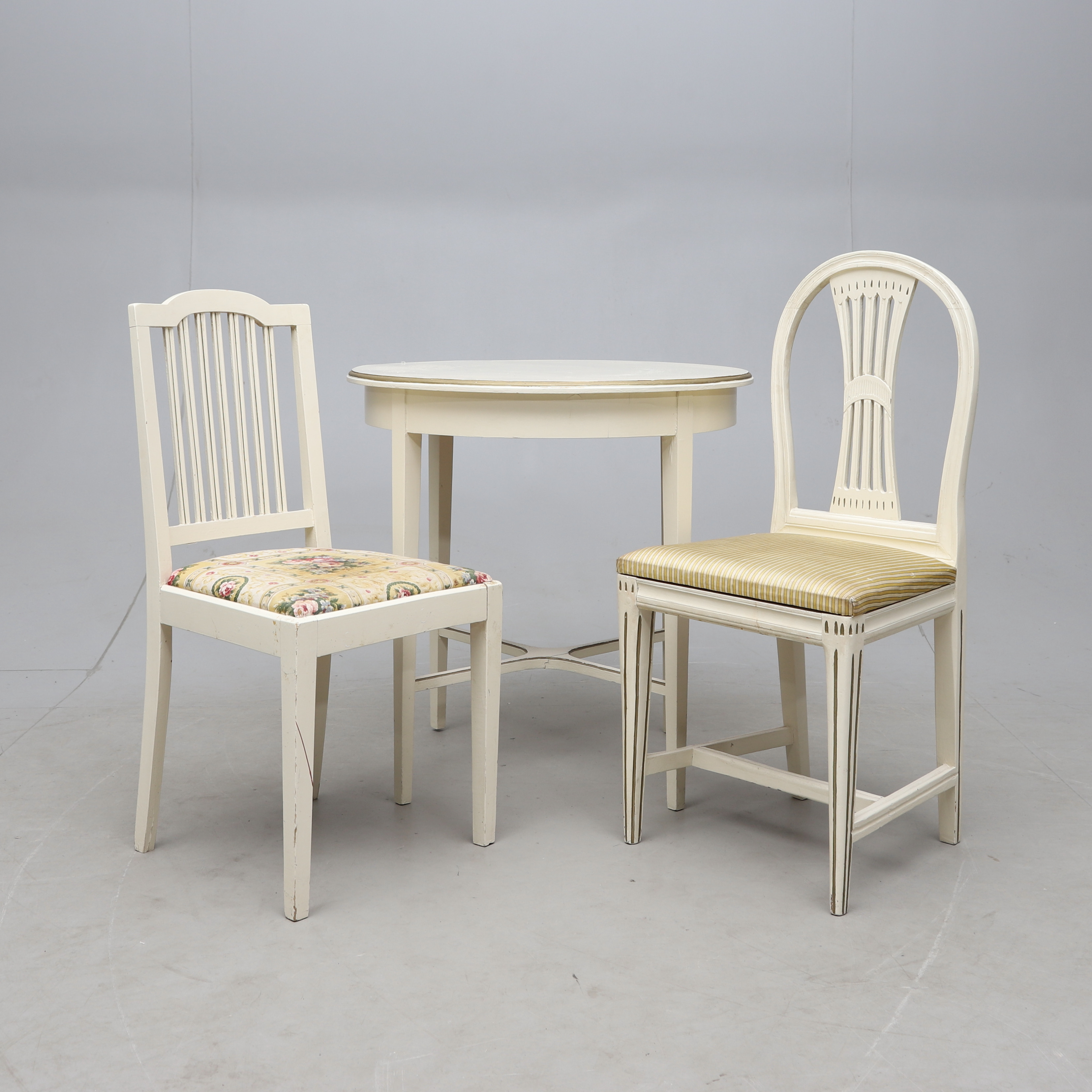 MÖBELGRUPP, 3 delar, 18-/1900-tal.