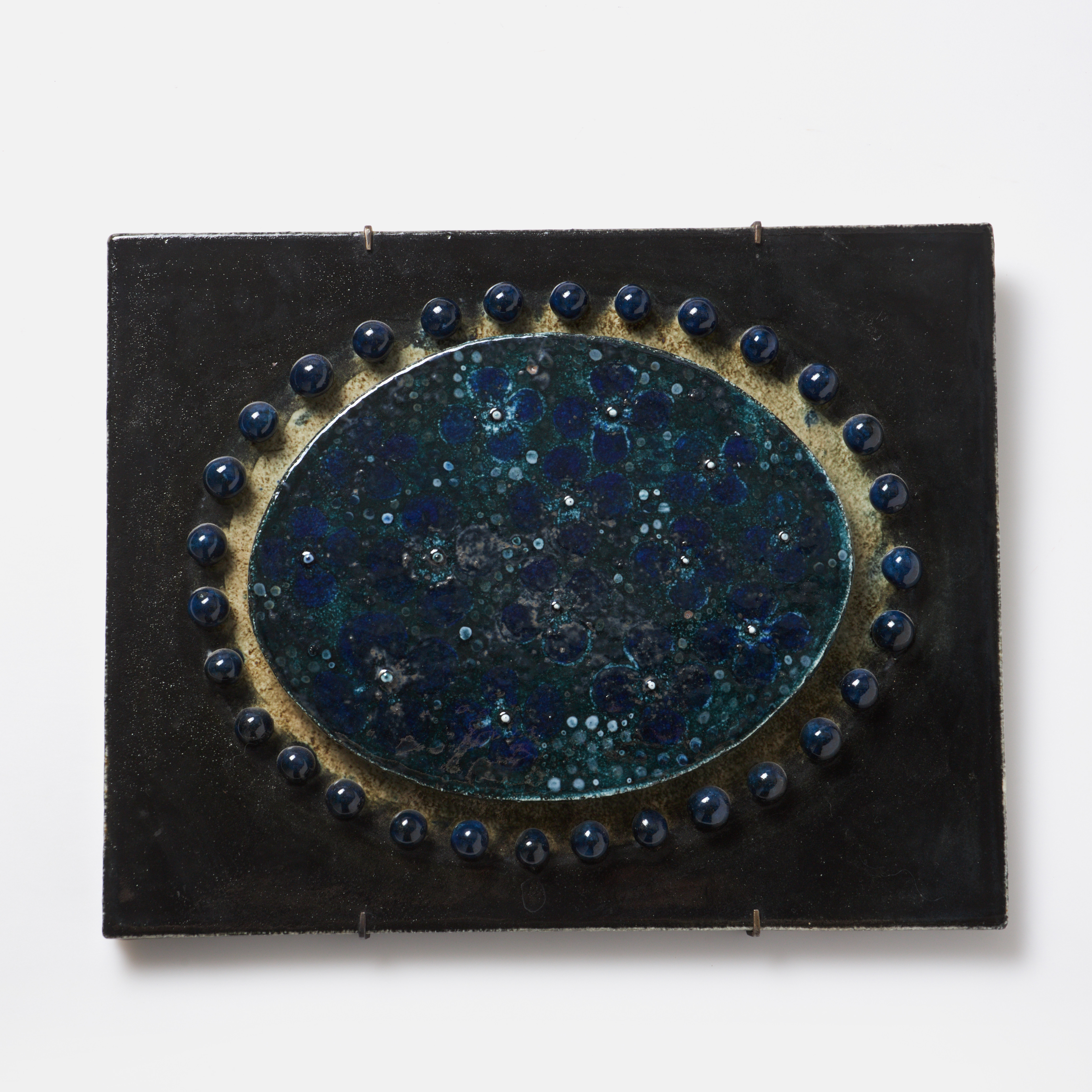 SYLVIA LEUCHOVIUS. Väggrelief, keramik, Rörstrand Ateljé, nummer 188d, signerad och daterad -65.