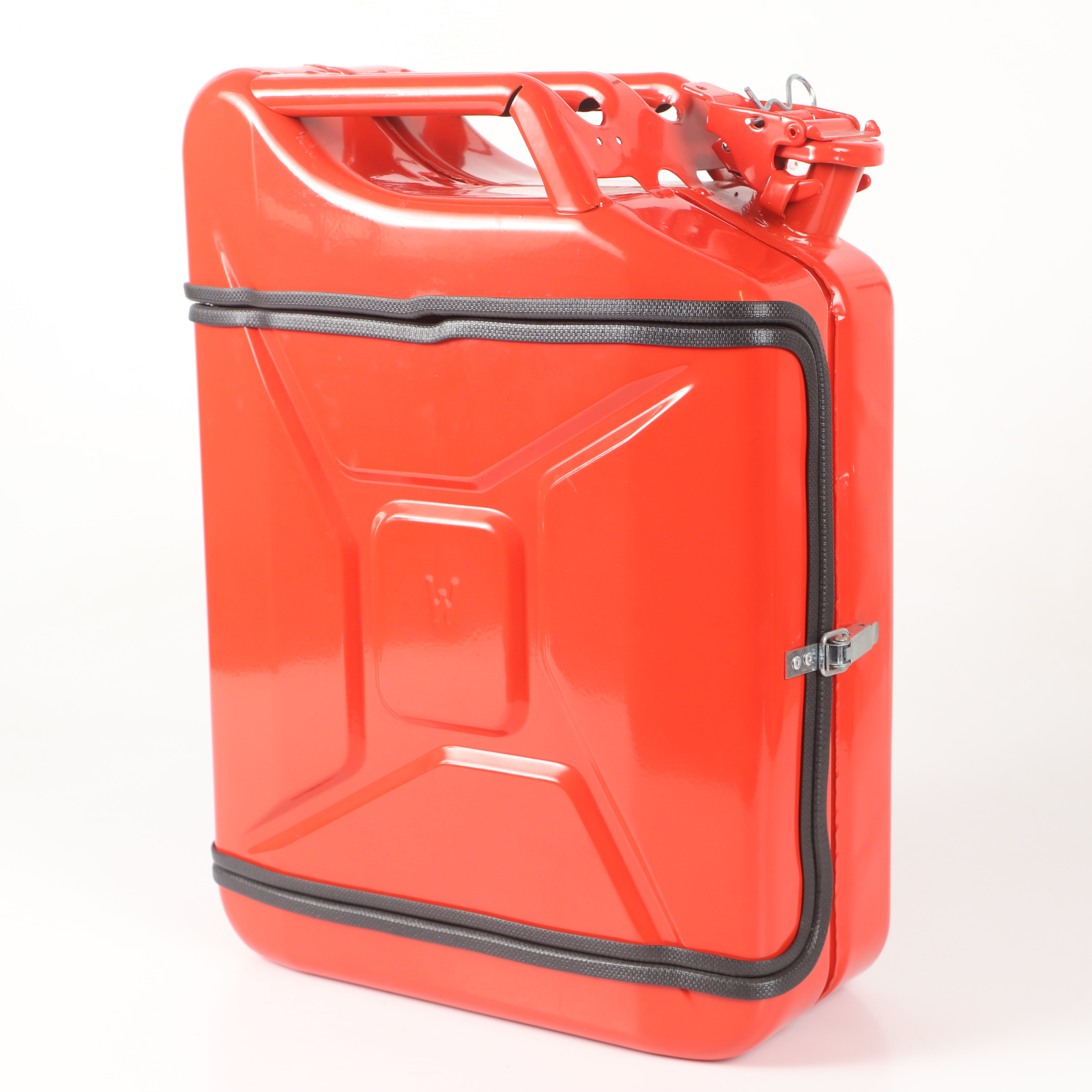 BARSKÅP, plåt och trä i form av en bensindunk, 2000-tal.