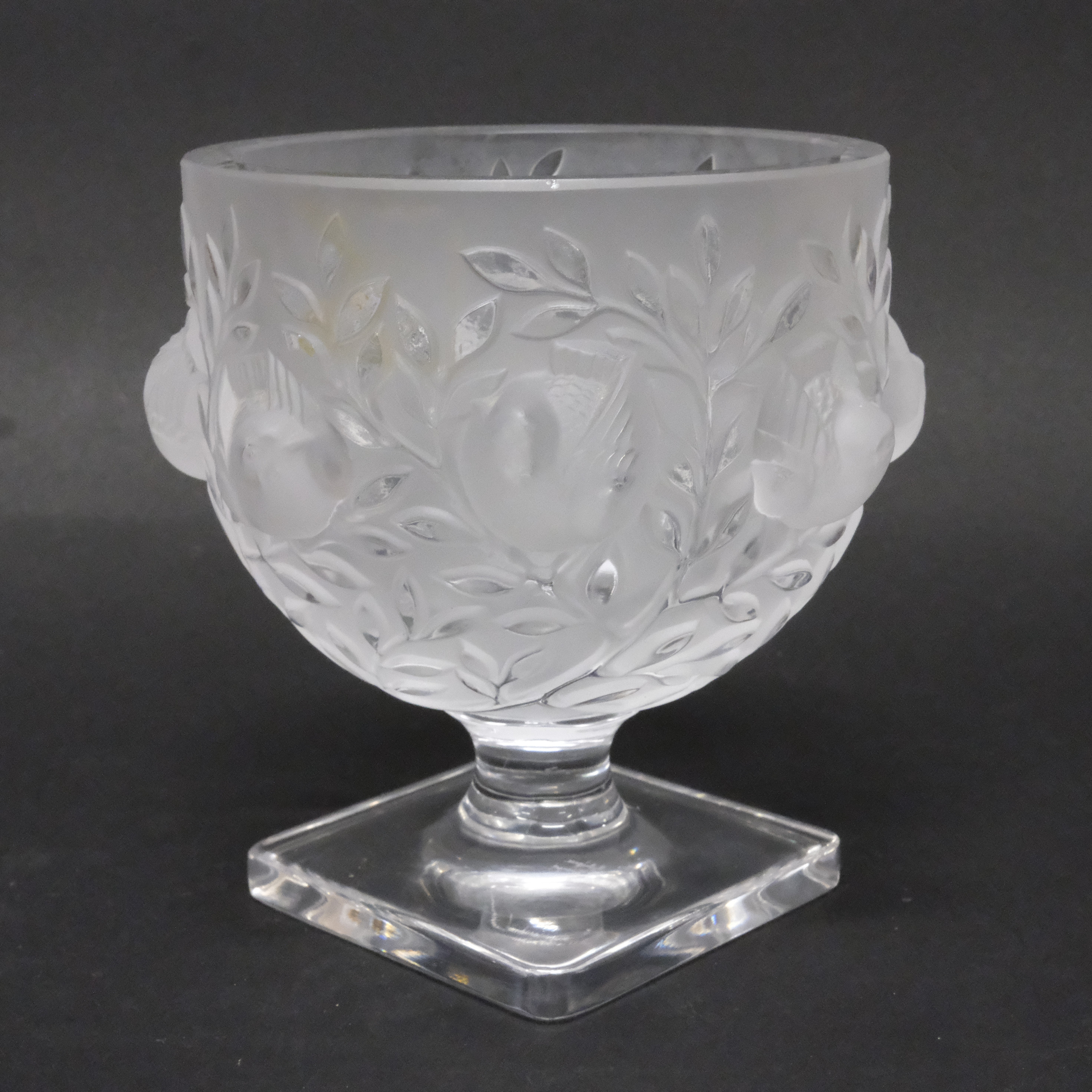 LALIQUE. POKALVAS, SKÅL "ELISABETH". FRANKRIKE.