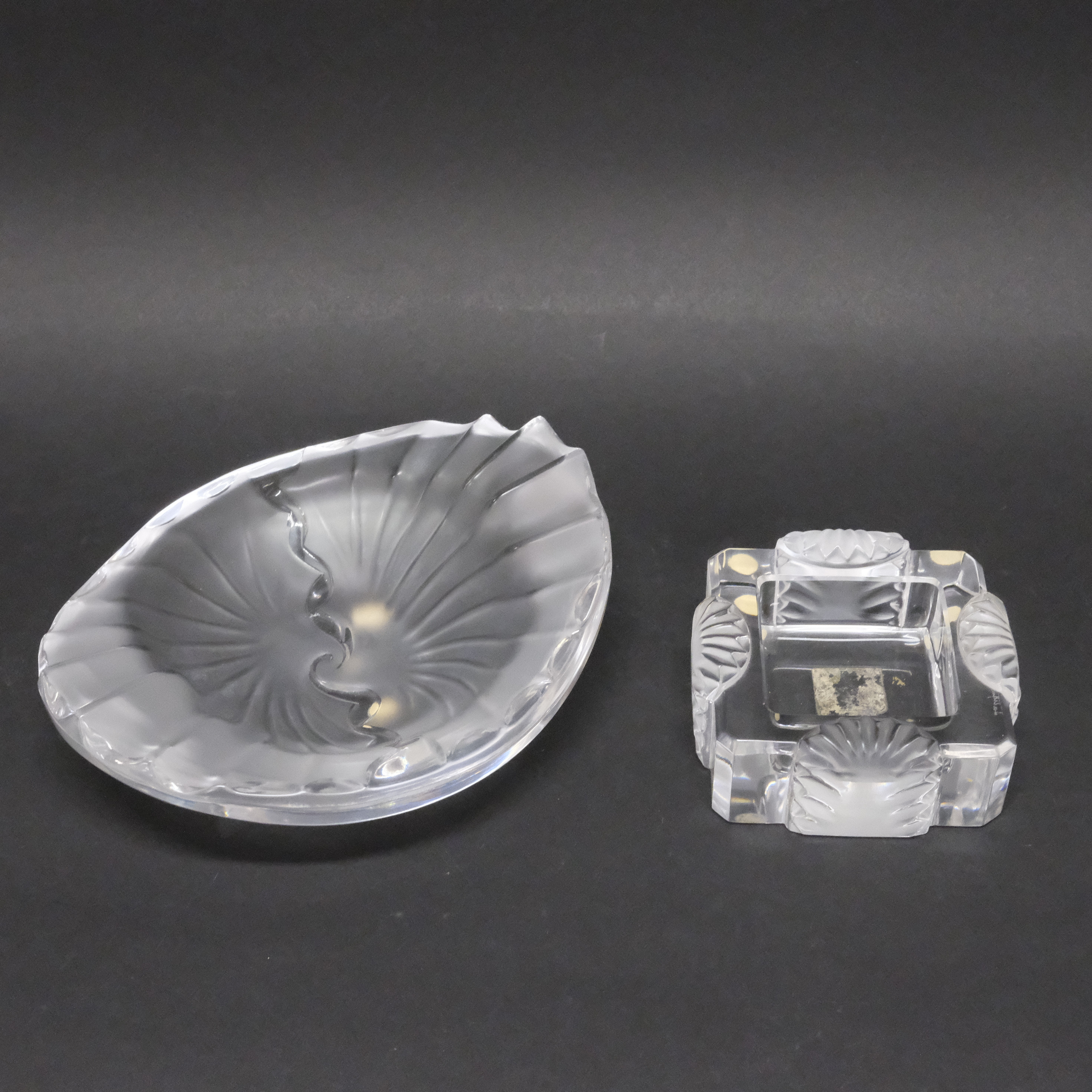 LALIQUE. SKÅL, "NANCY" OCH ASKFAT, "CORFU". FRANKRIKE.